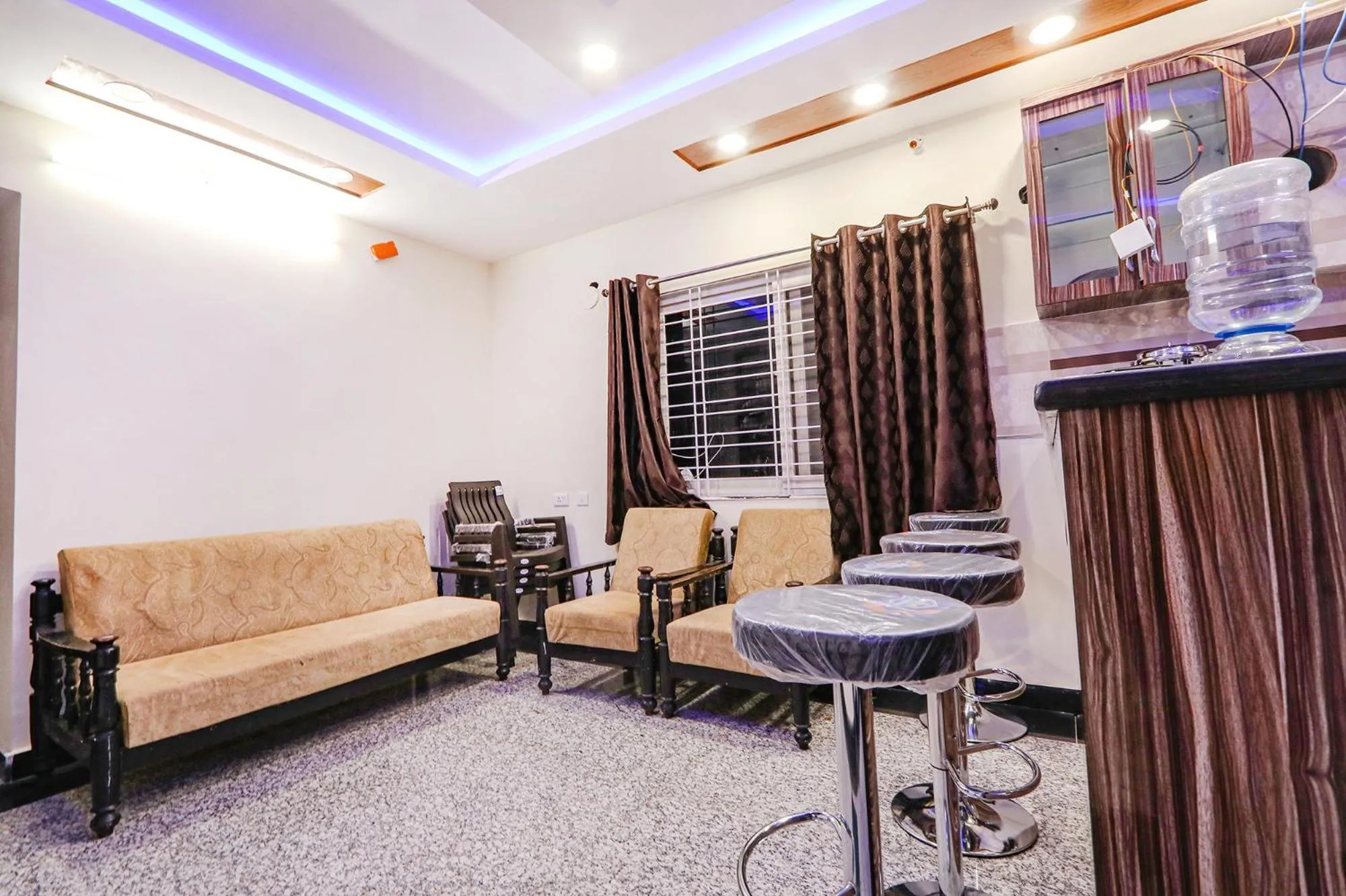 Seating area in FabHotel Eminent Suites Banjara Hills - Nr LV Prasad Institute