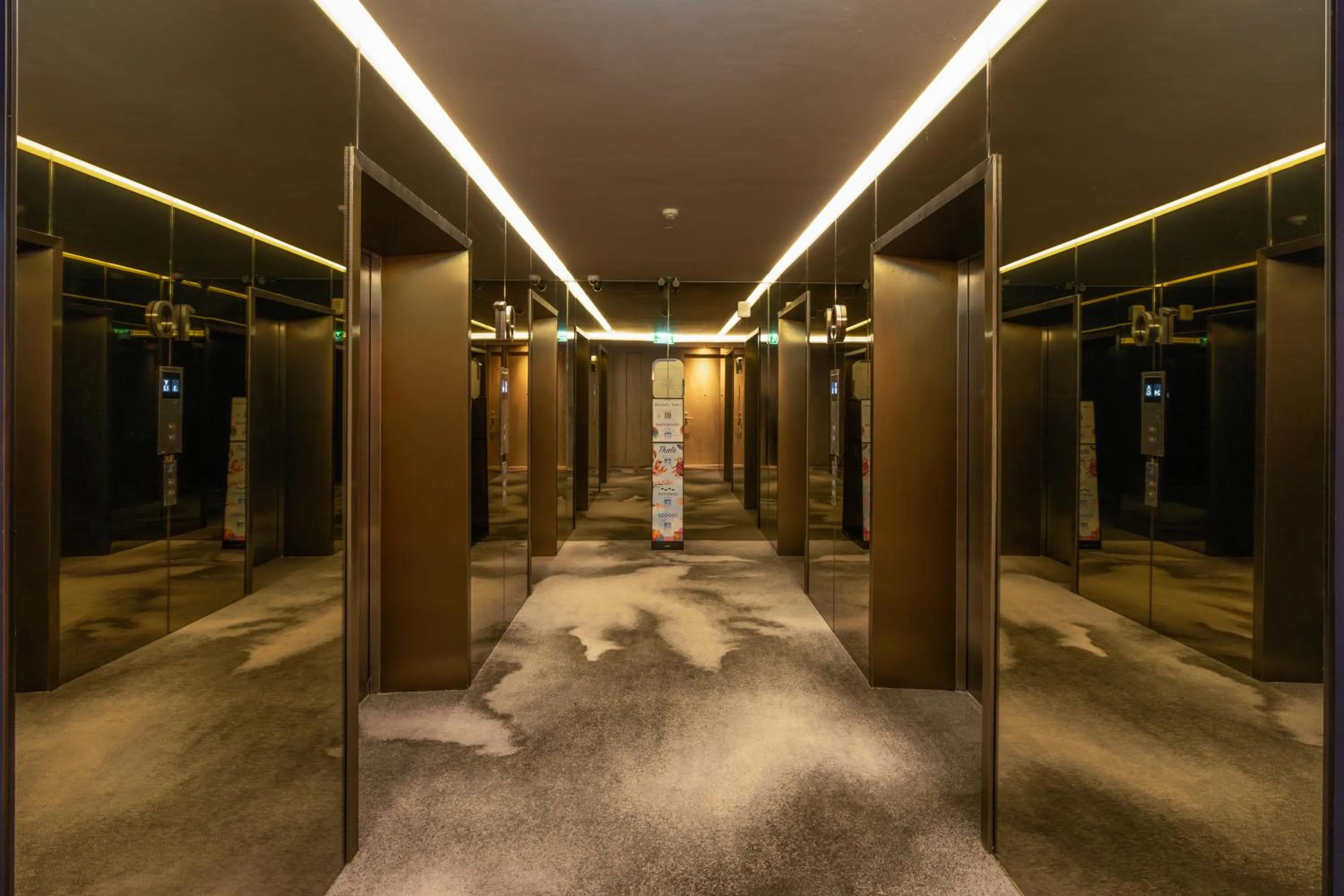 elevator in Akara Hotel Pattaya