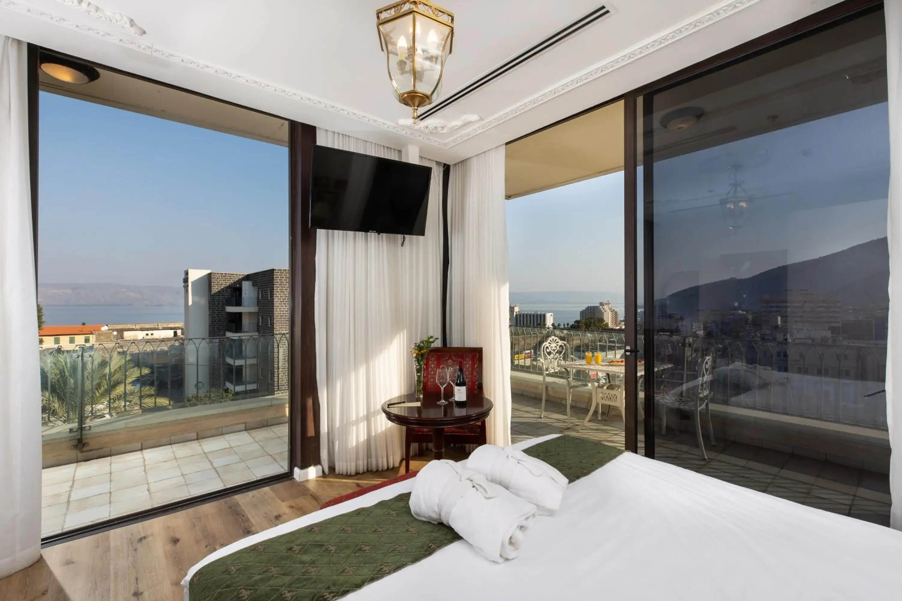 Deluxe Double Room with Balcony and Sea View - single occupancy in Europa 1917 Deluxe Double Room with Balcony and Sea View - single occupancy in Europa 1917