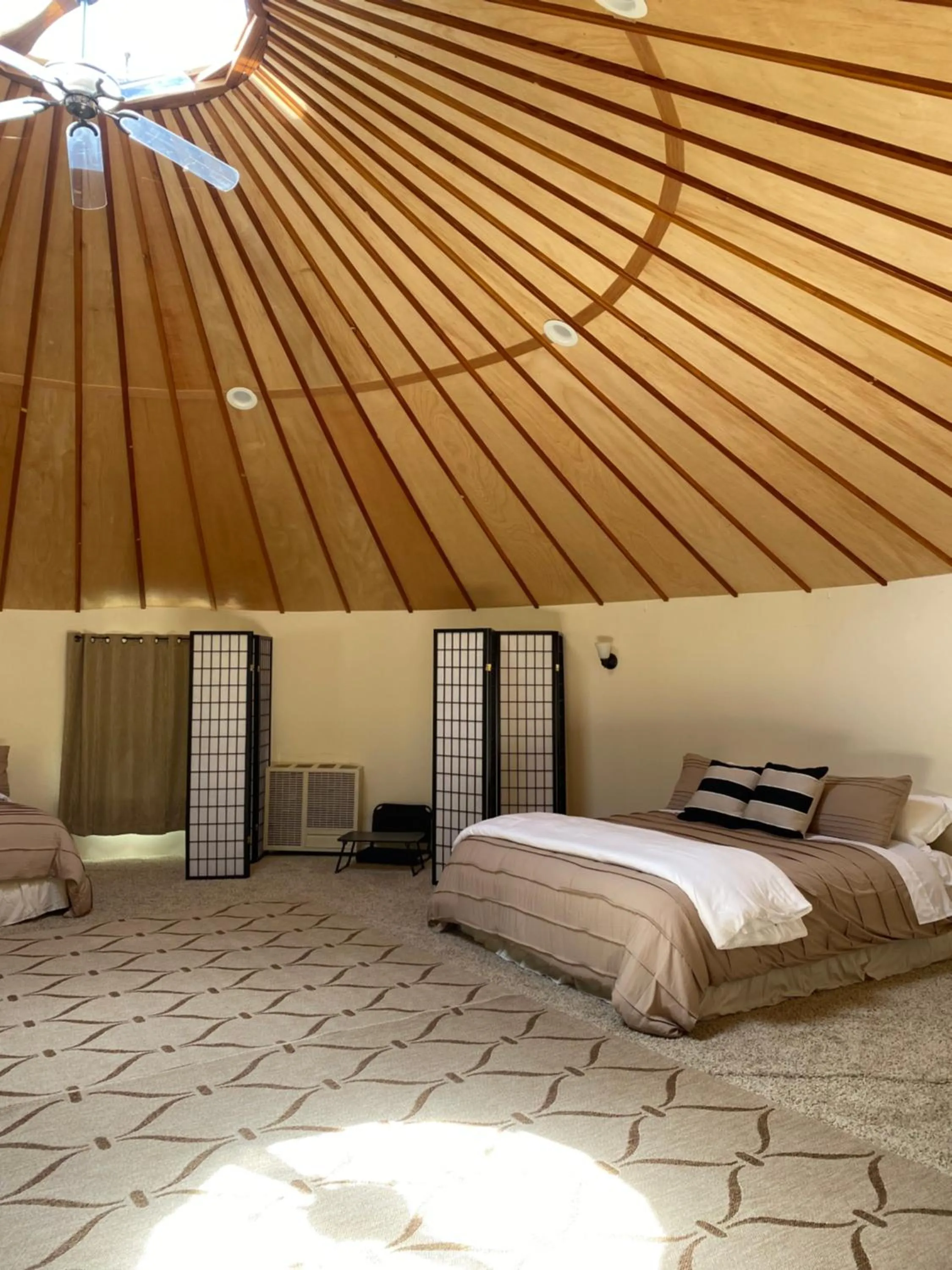 Bed in Seven Circles Lodge&Retreat