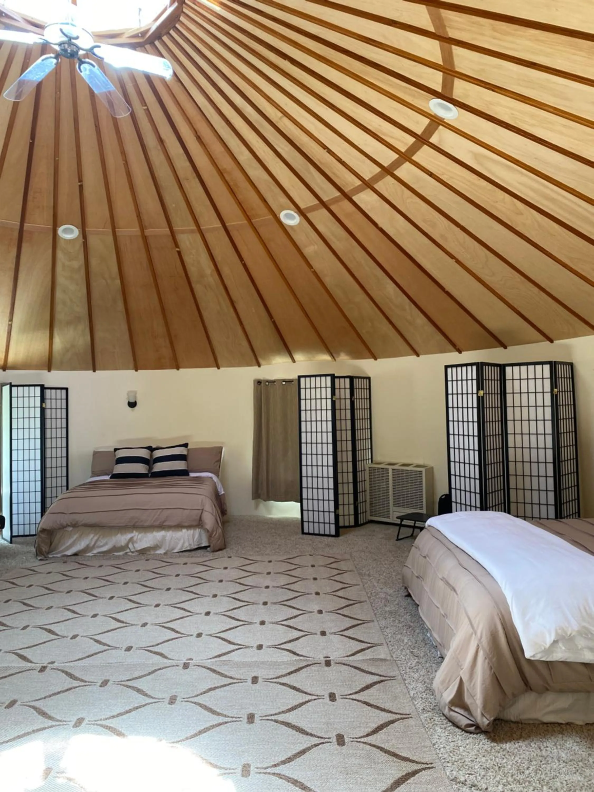 Bed in Seven Circles Lodge&Retreat