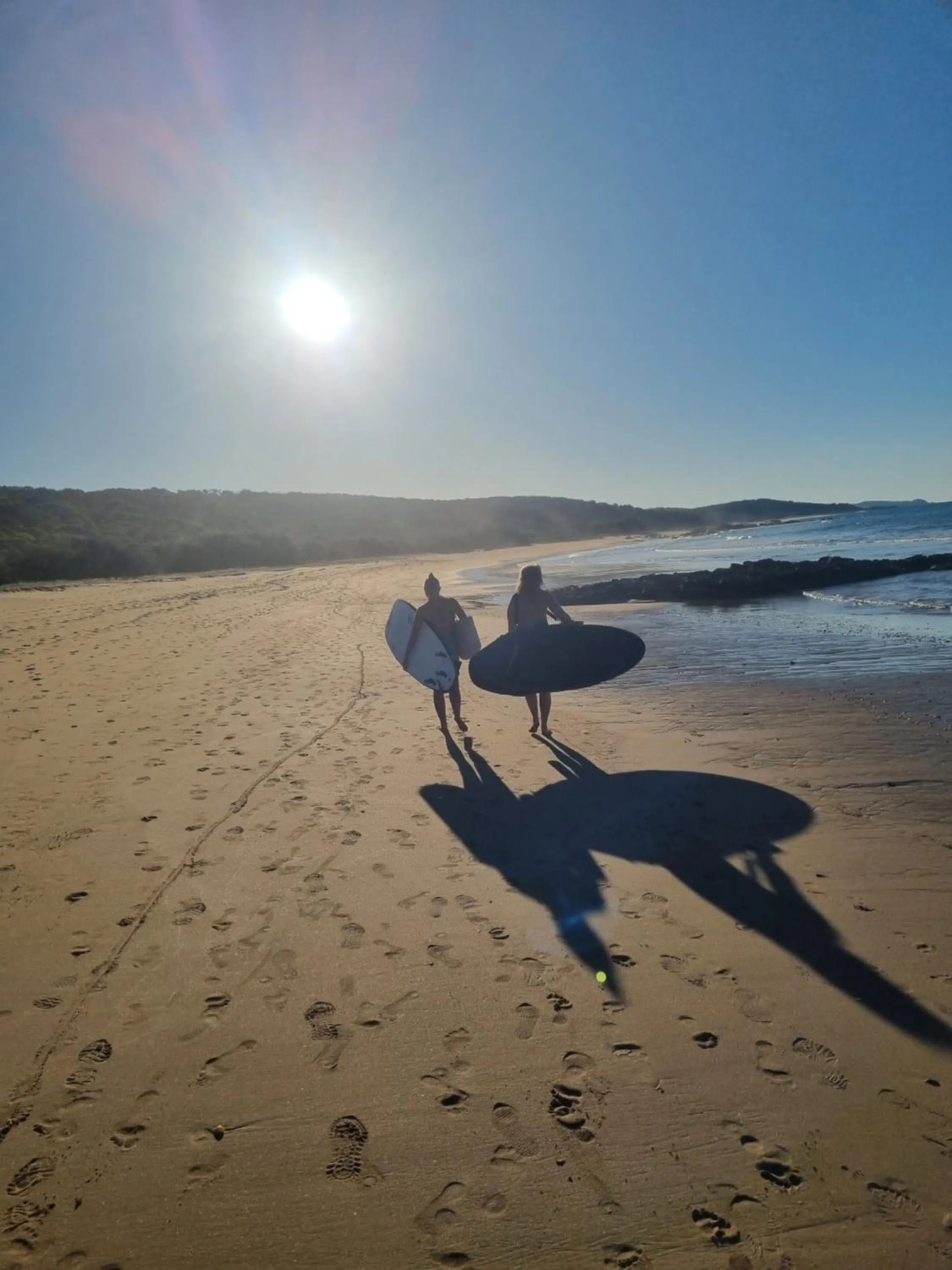 Beach in Escape 1770 Motel - No Kids - NO SMOKING - No Partying