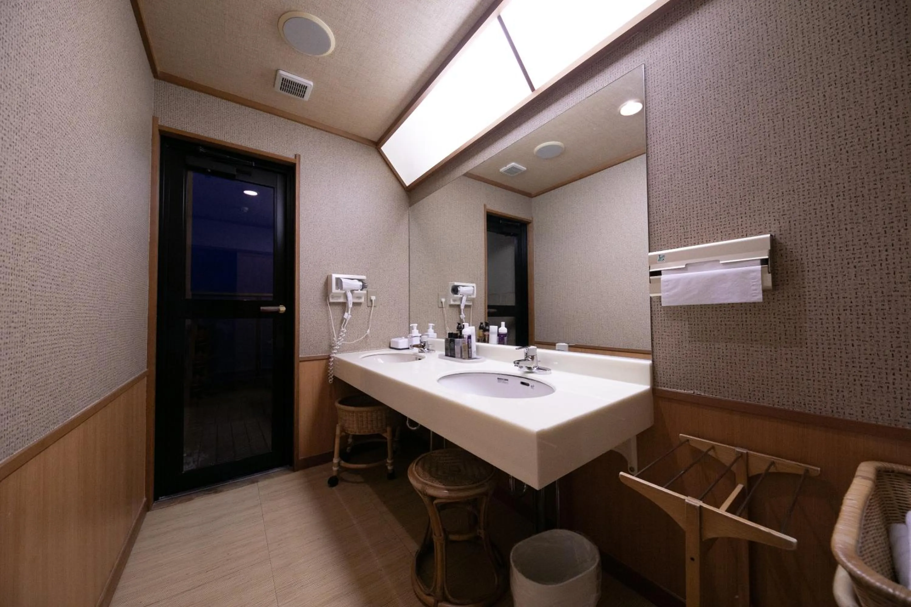 Bathroom in Genjiko