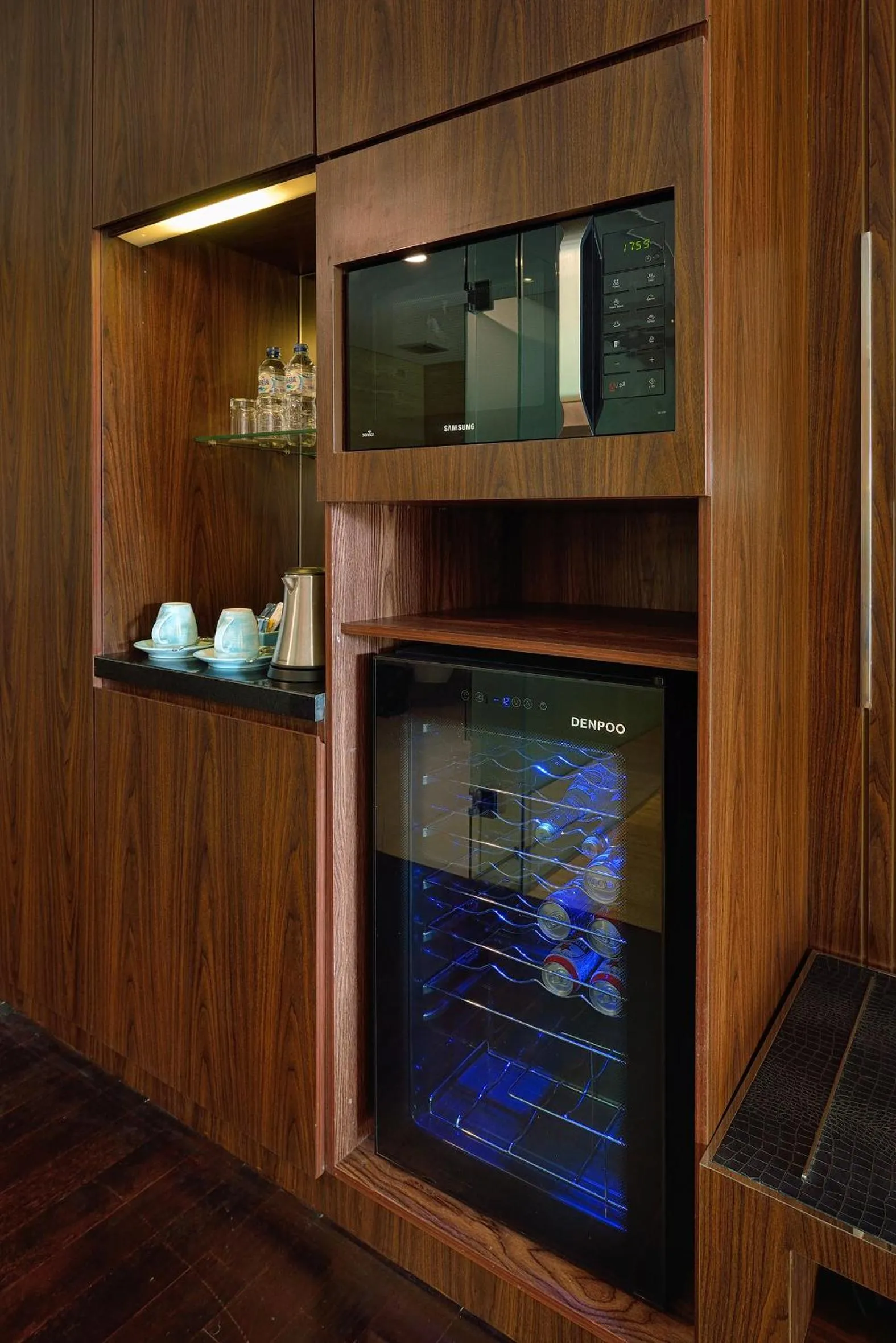 Coffee/tea facilities in de Vins Sky Hotel Seminyak