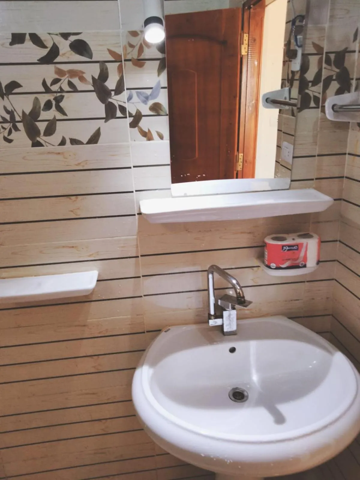 Green Beach Camp & Hotel