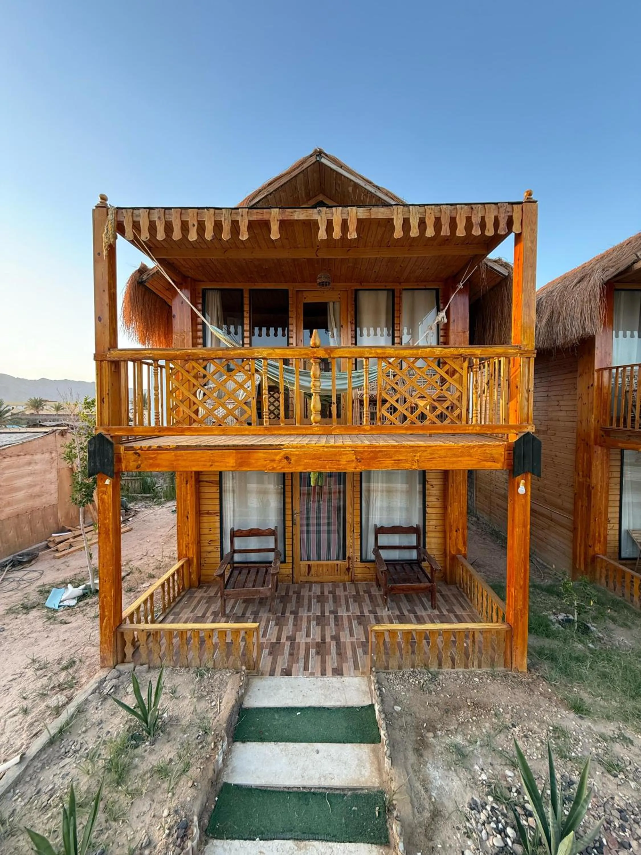 Green Beach Camp & Hotel