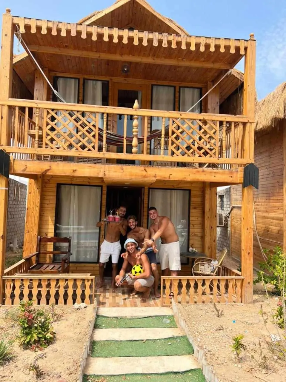 Green Beach Camp & Hotel