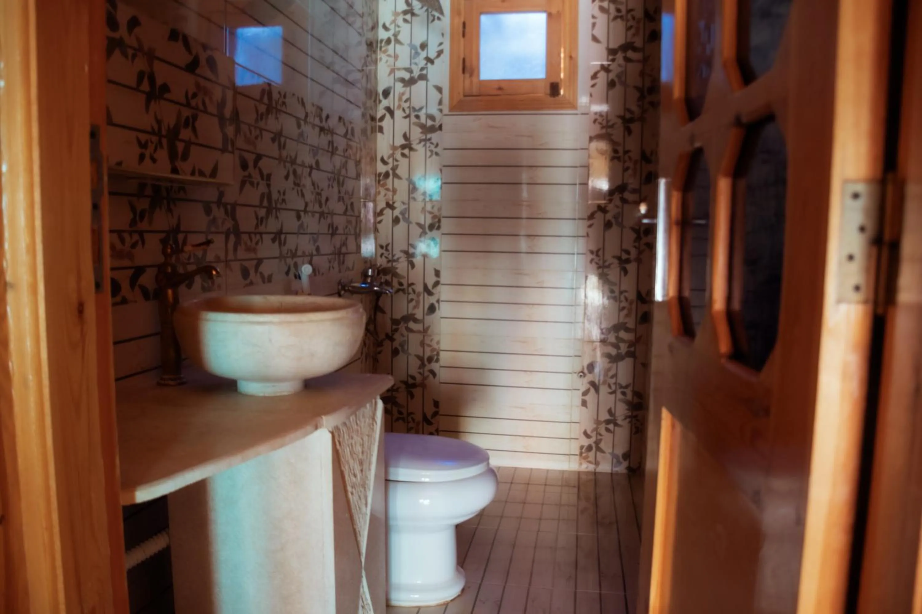 Green Beach Camp & Hotel