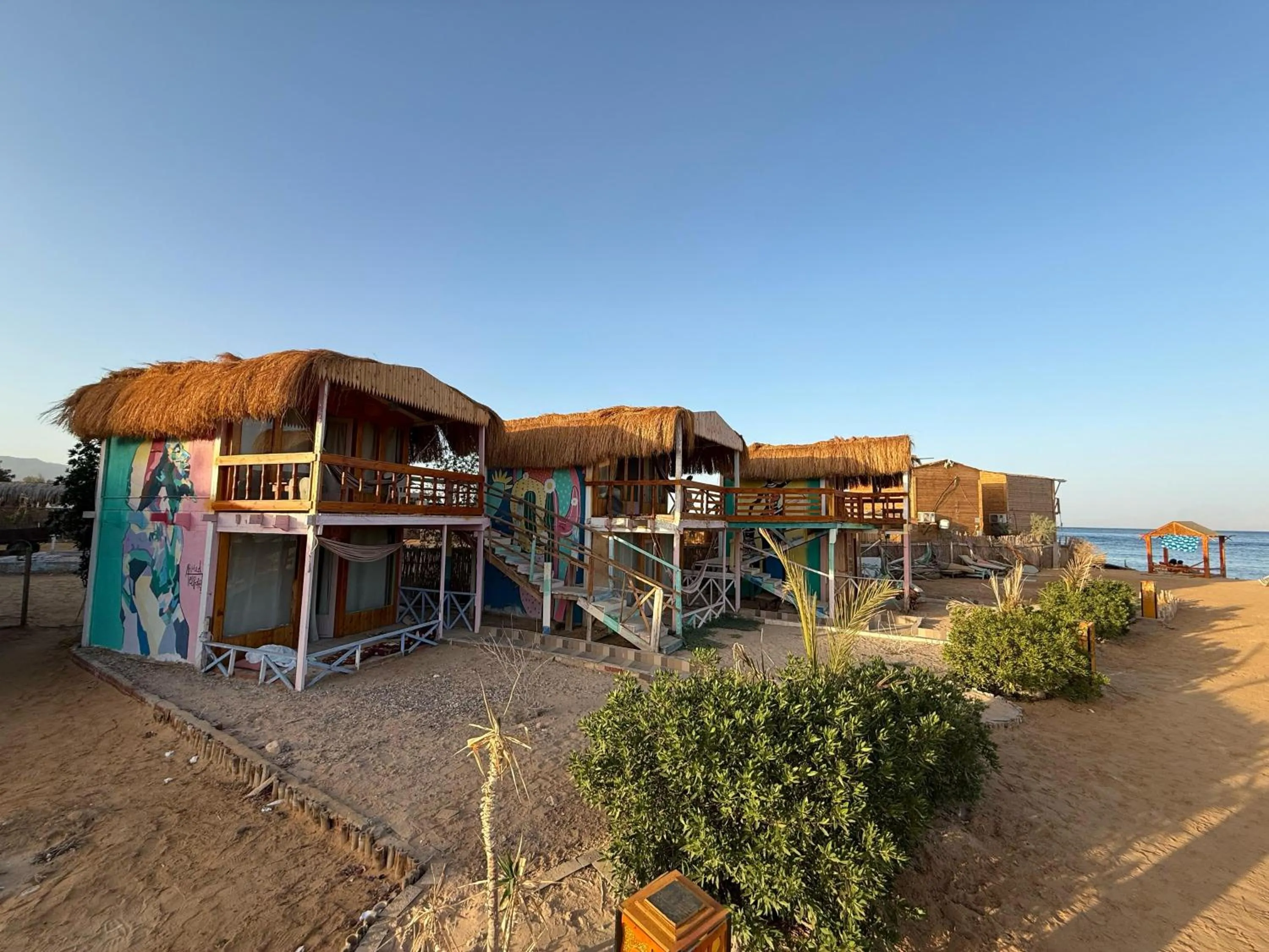 Green Beach Camp & Hotel