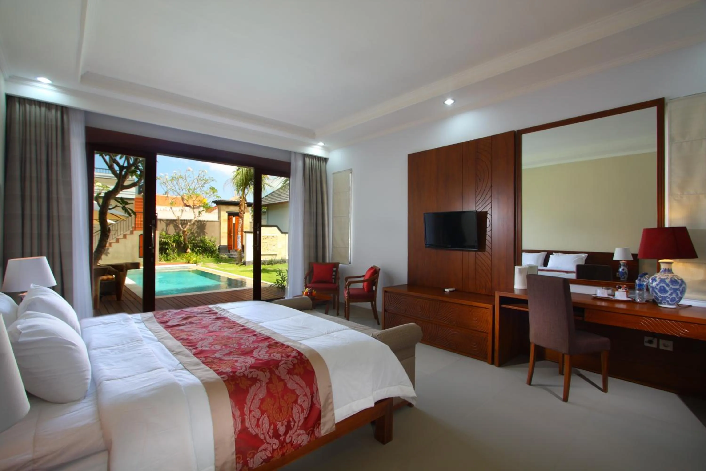 Deluxe Double Room in Lebak Bali Residence