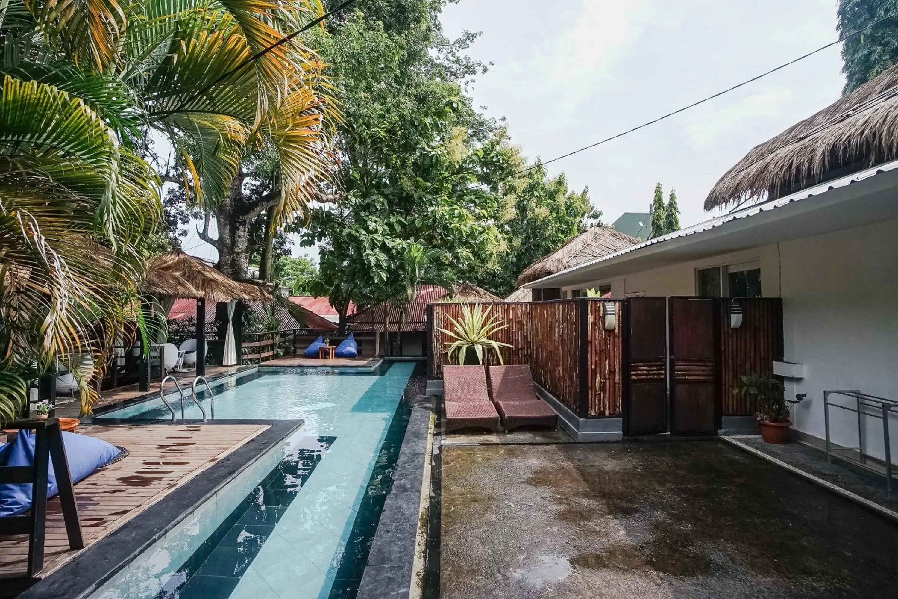 Swimming pool in Kampung 168