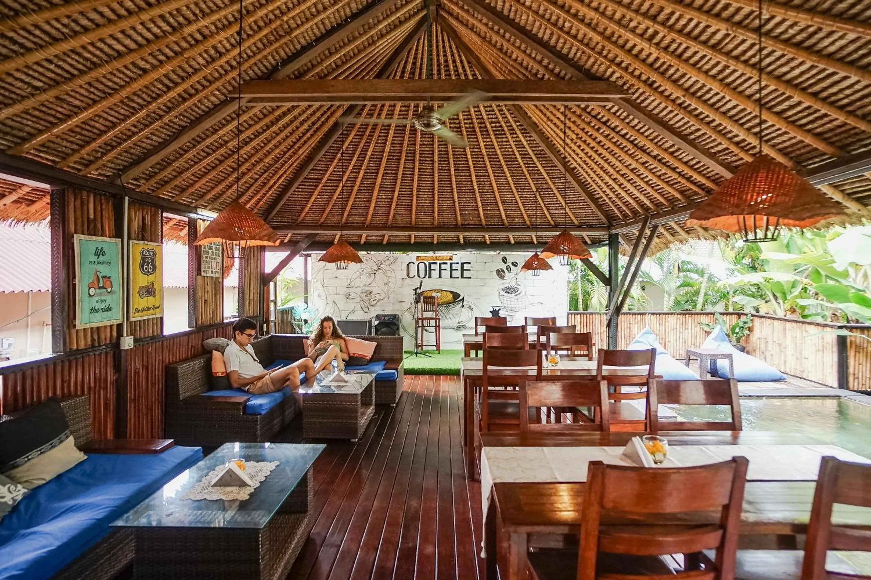 Restaurant/places to eat in Kampung 168