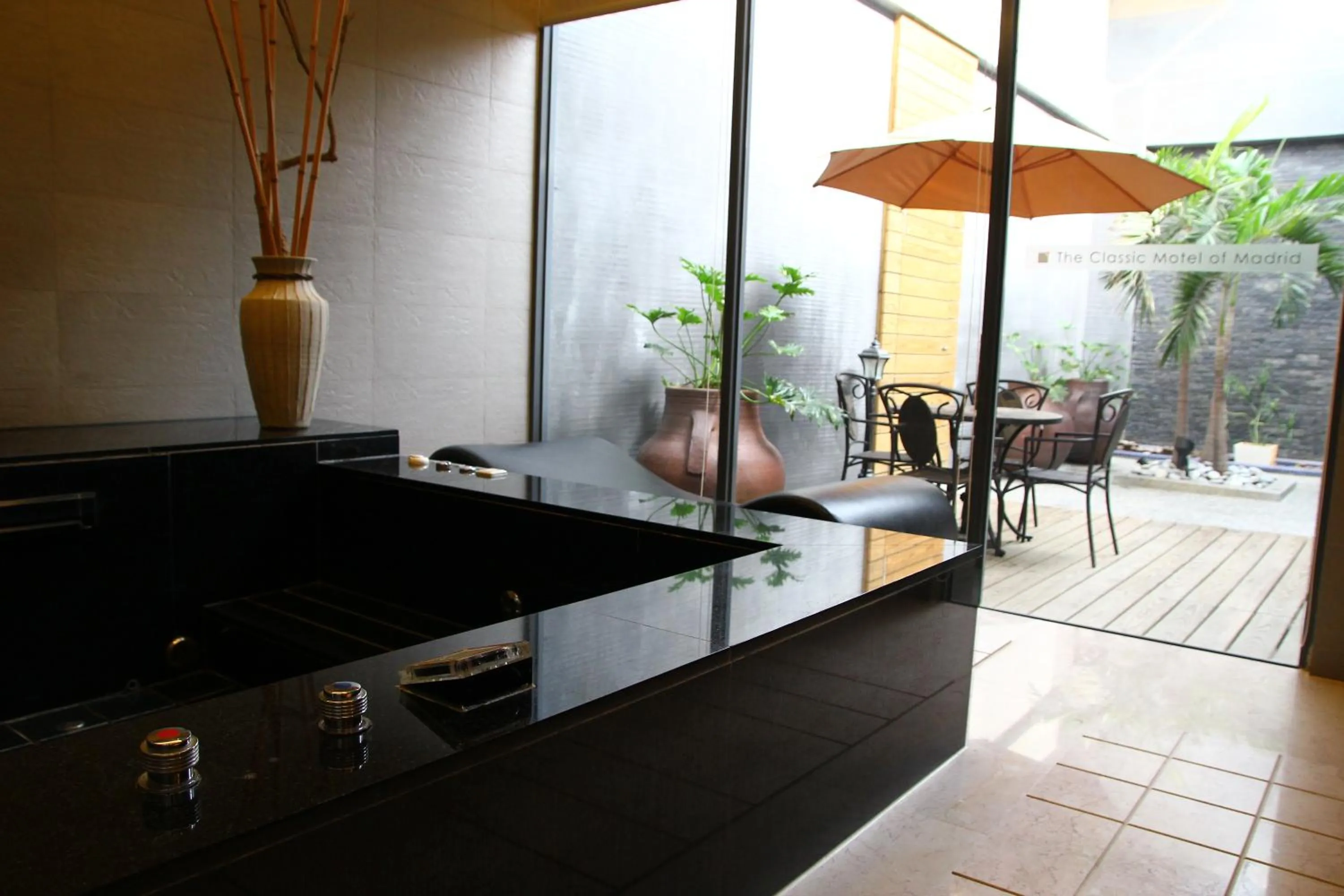 Madrid Classic Hotel