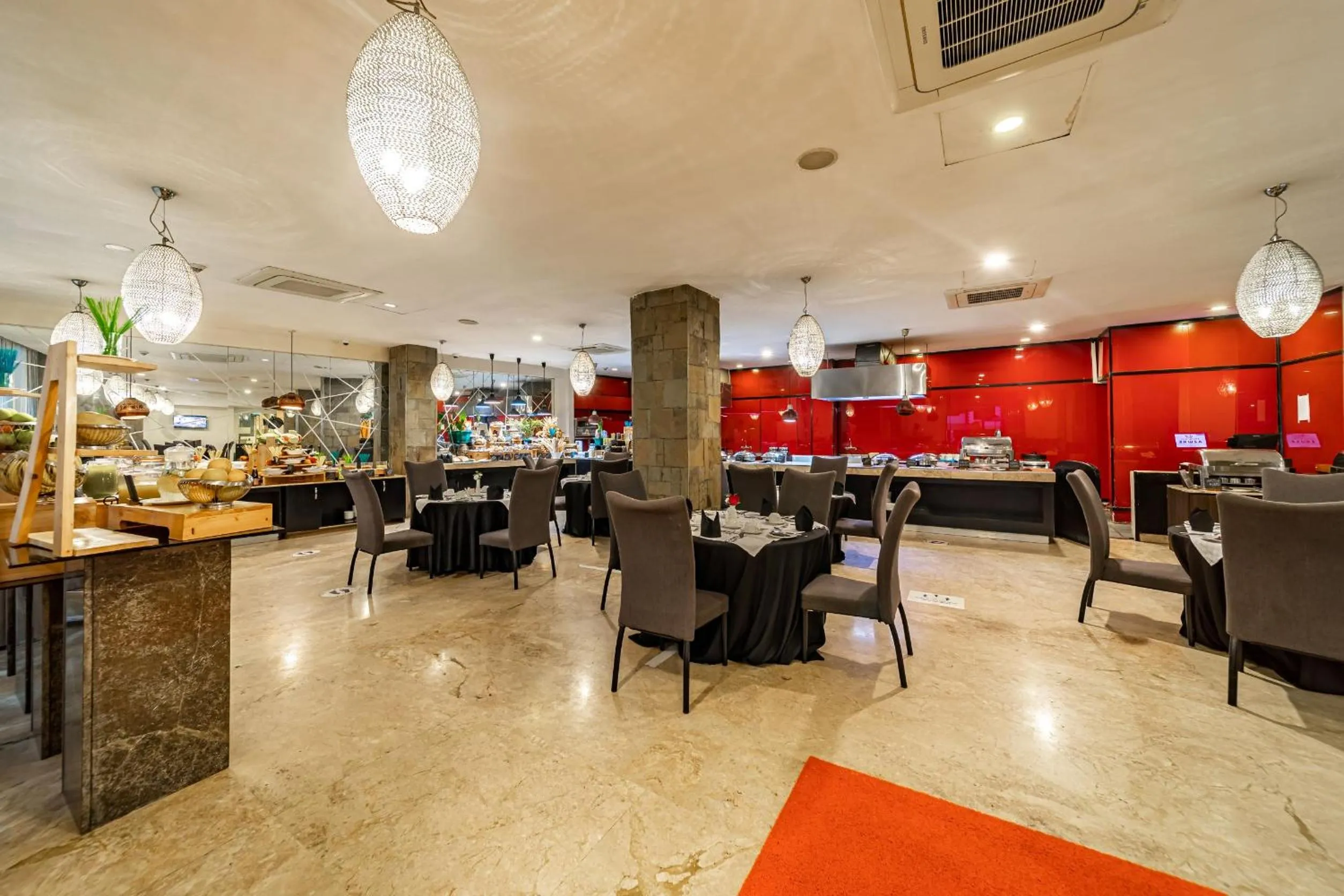 Restaurant/places to eat in PrideInn Azure Hotel Nairobi Westlands