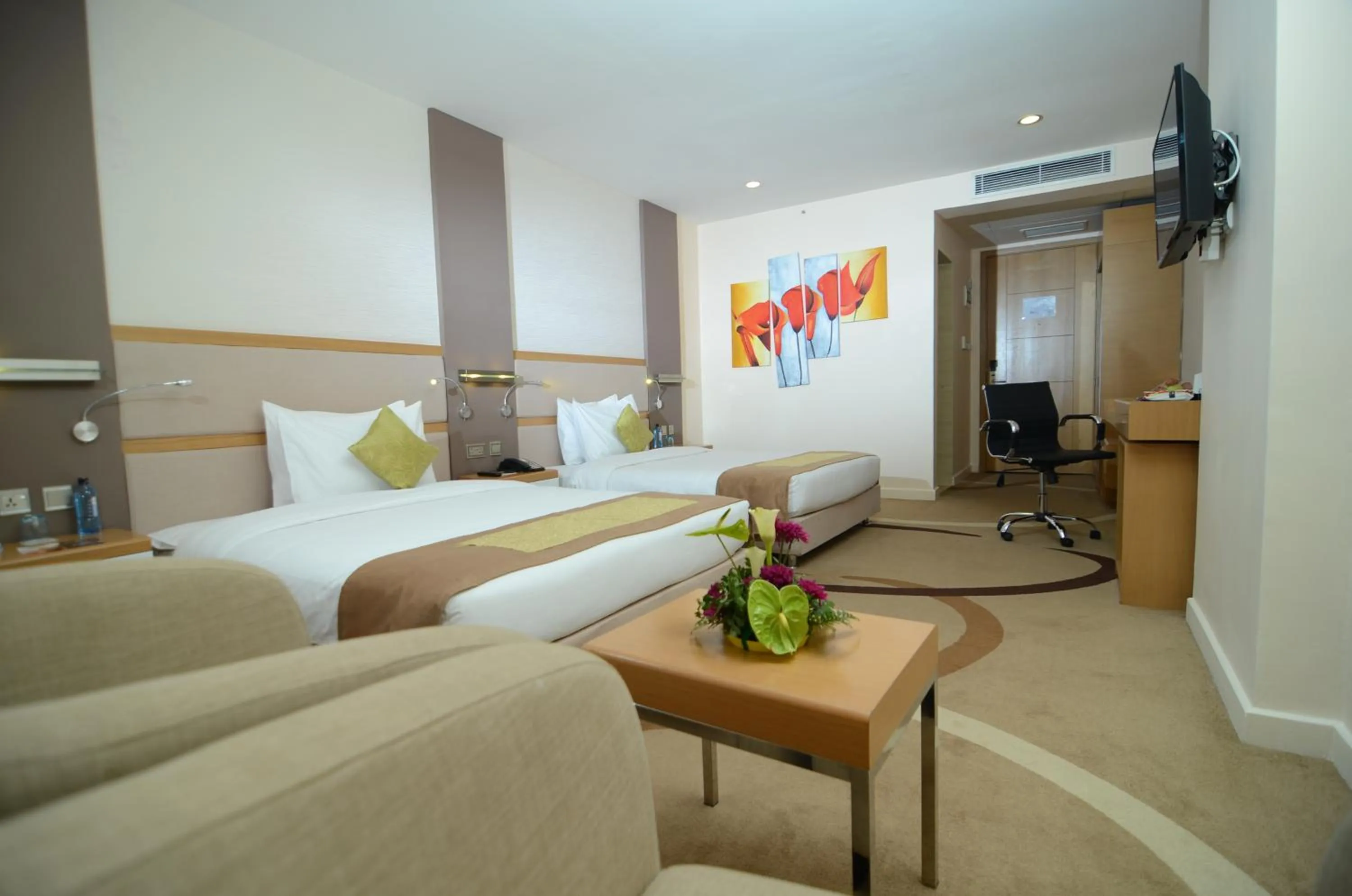 Bed in PrideInn Azure Hotel Nairobi Westlands