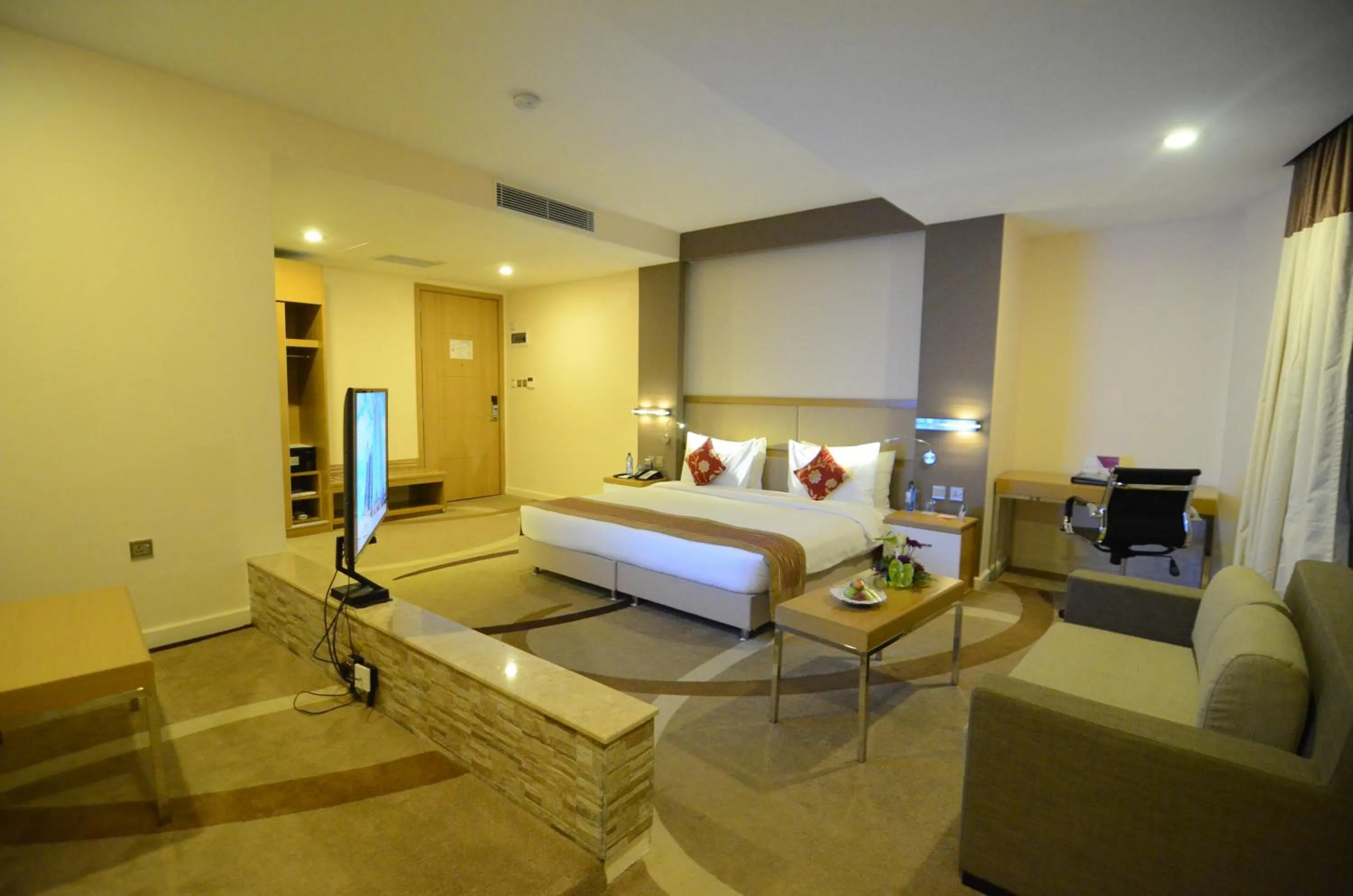 Bed in PrideInn Azure Hotel Nairobi Westlands