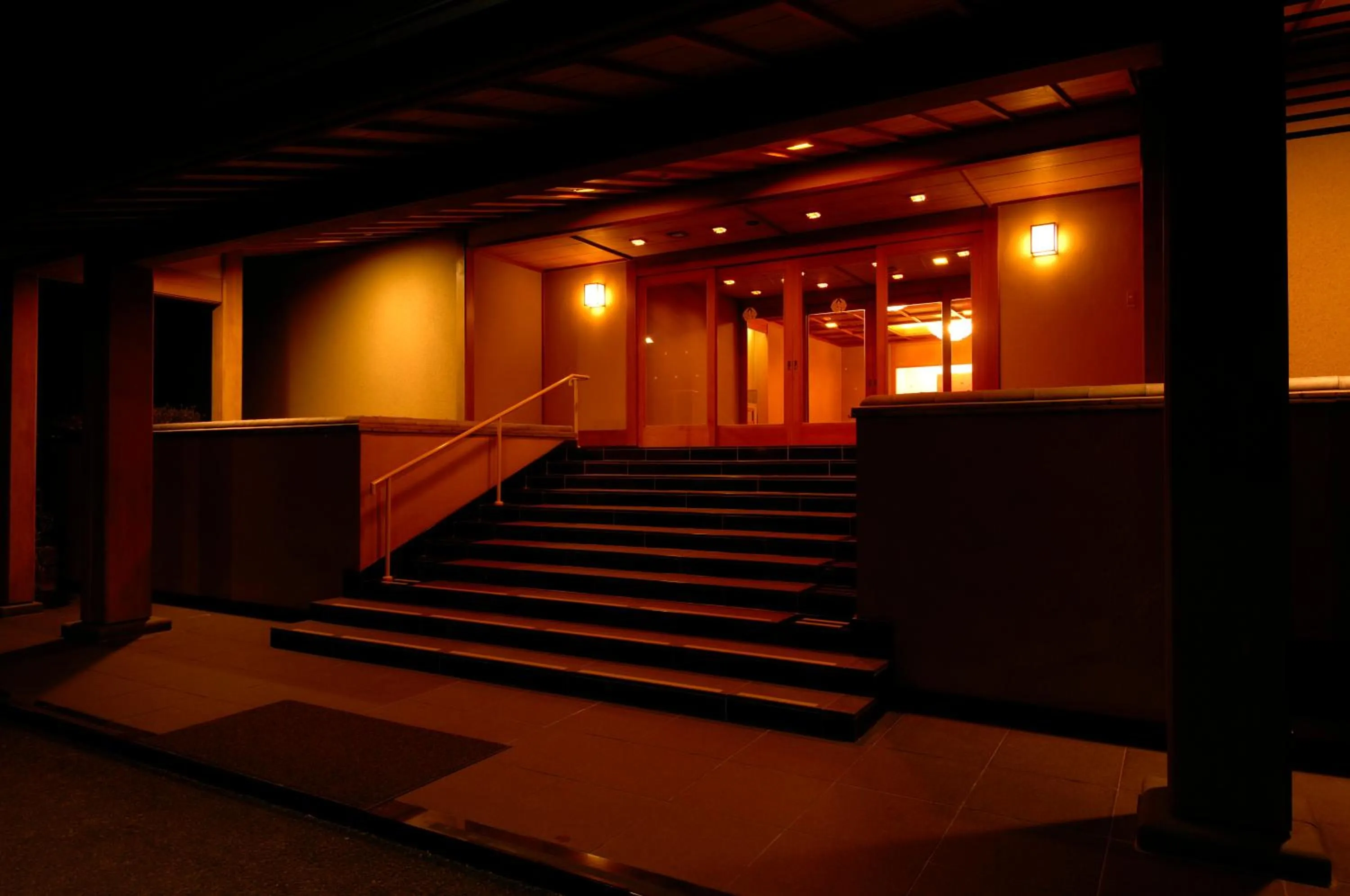 Property building in Ryuguden