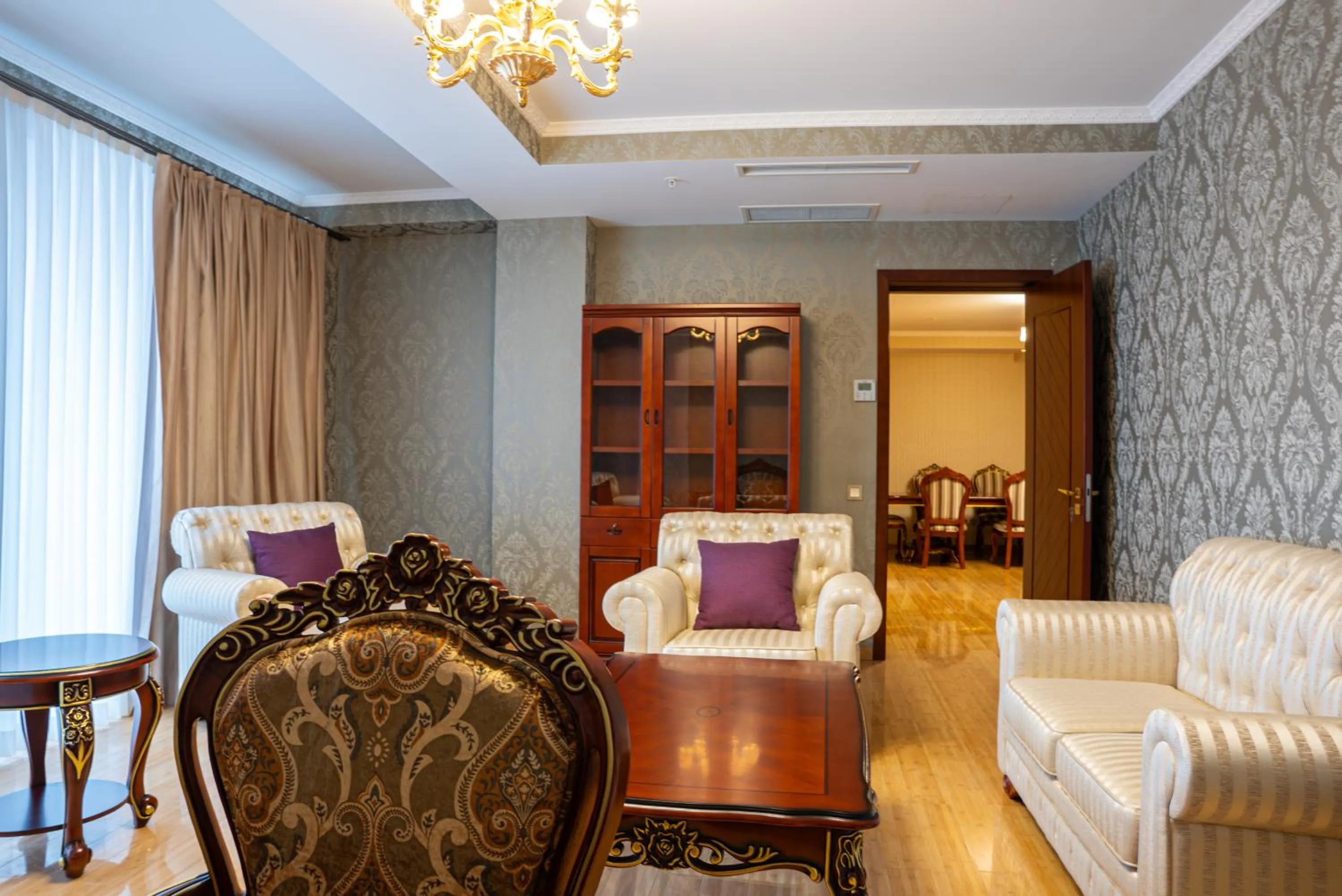 Seating area in Panorama Lisi Grand Hotel