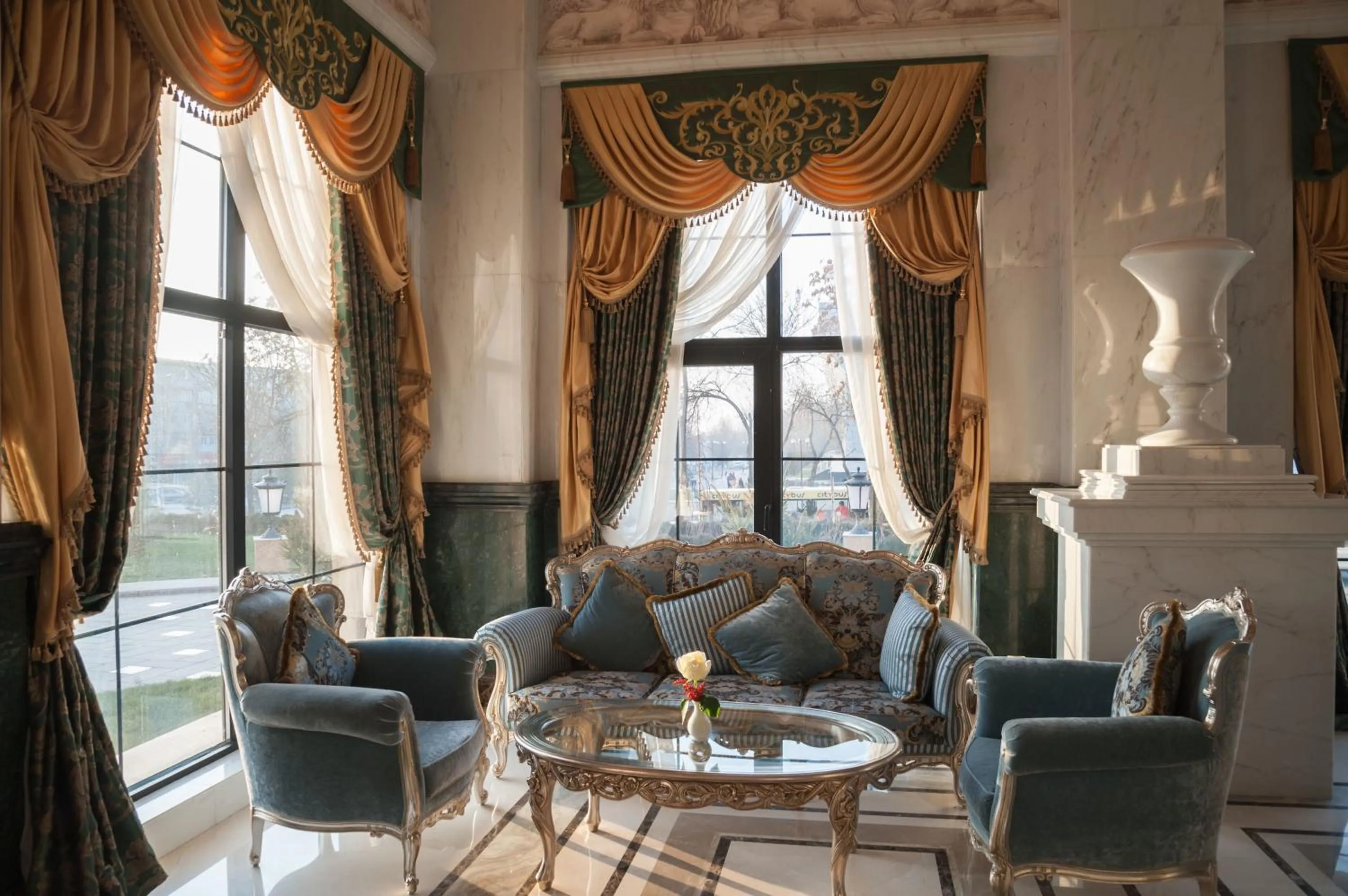 Lounge or bar in Rixos Khadisha Shymkent