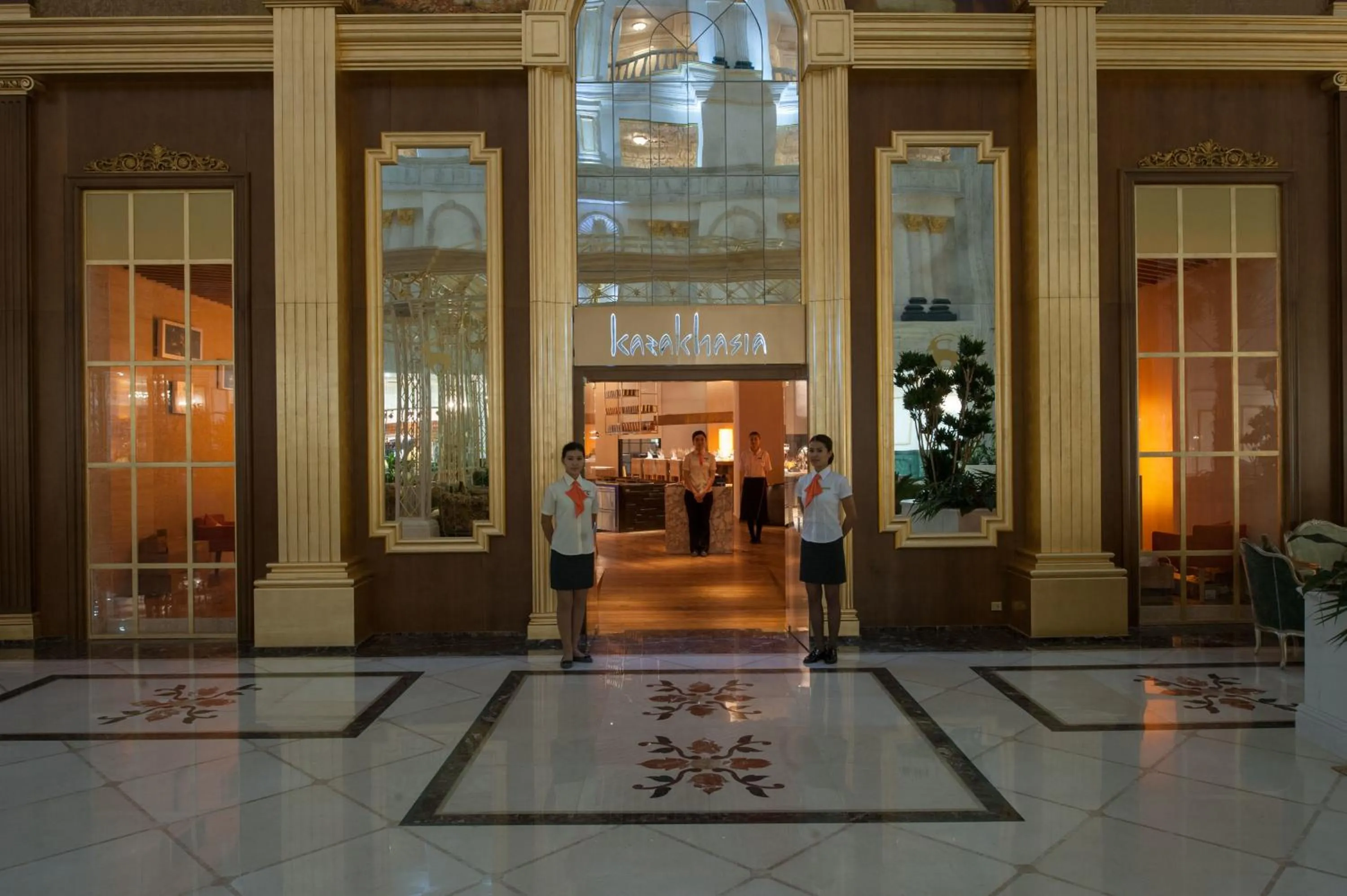 Restaurant/places to eat in Rixos Khadisha Shymkent