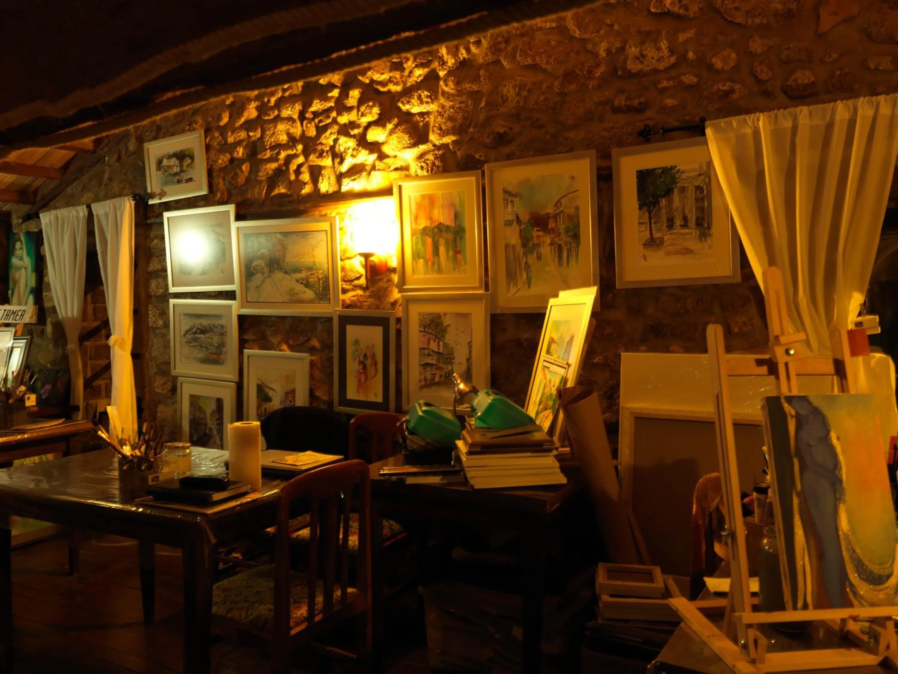 On-site shops in Otel Yorgo Seferis