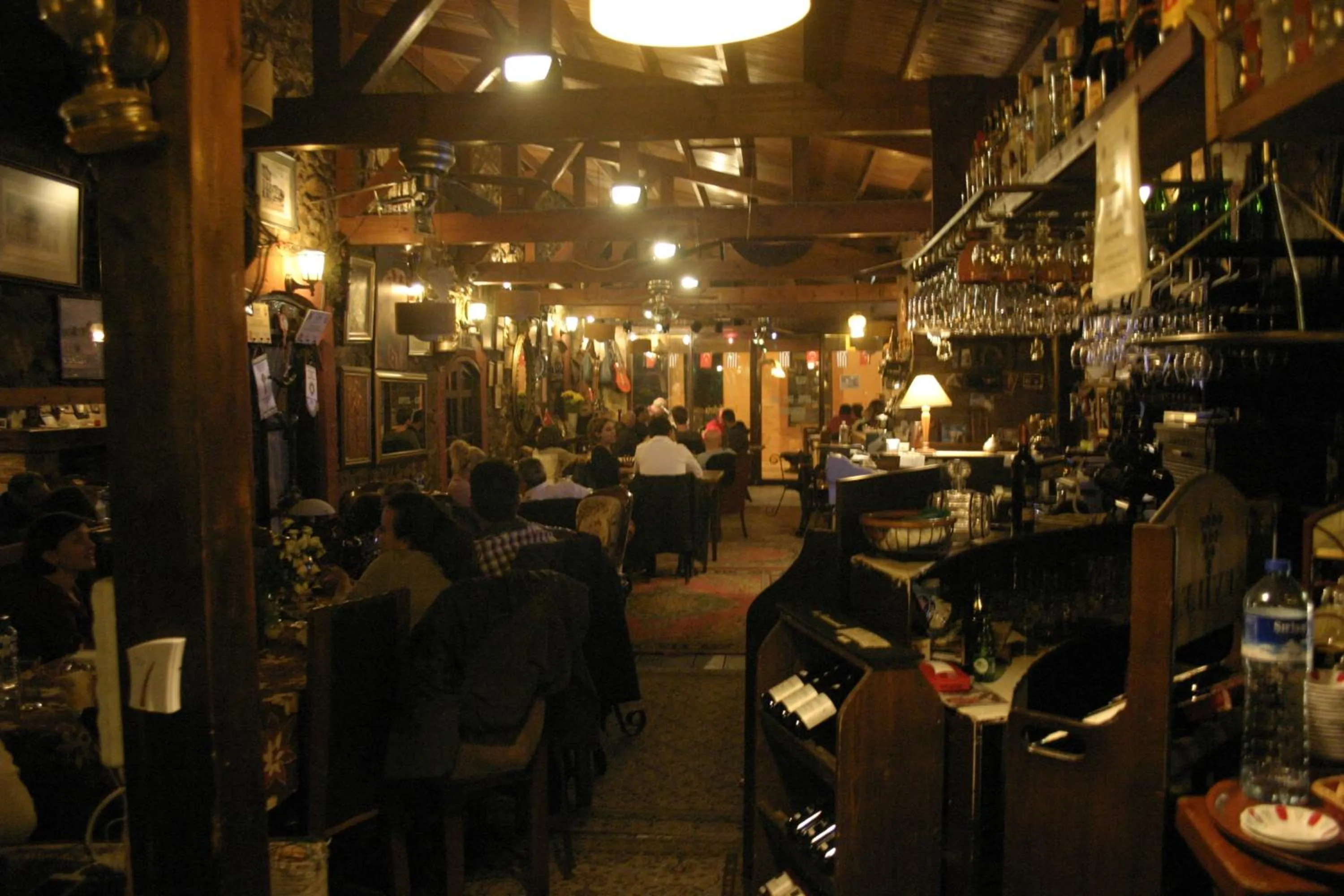 Restaurant/places to eat in Otel Yorgo Seferis