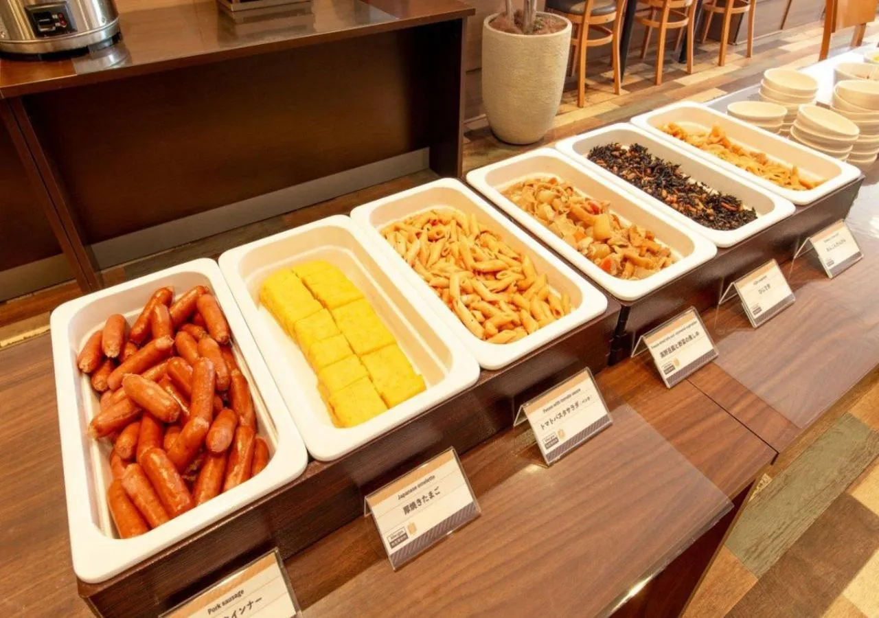 Breakfast in Business Inn Norte