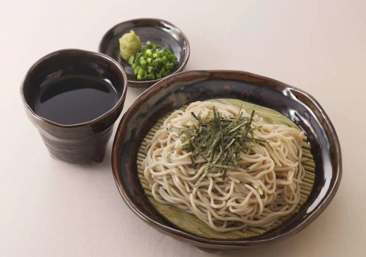 room service in Business Inn Norte