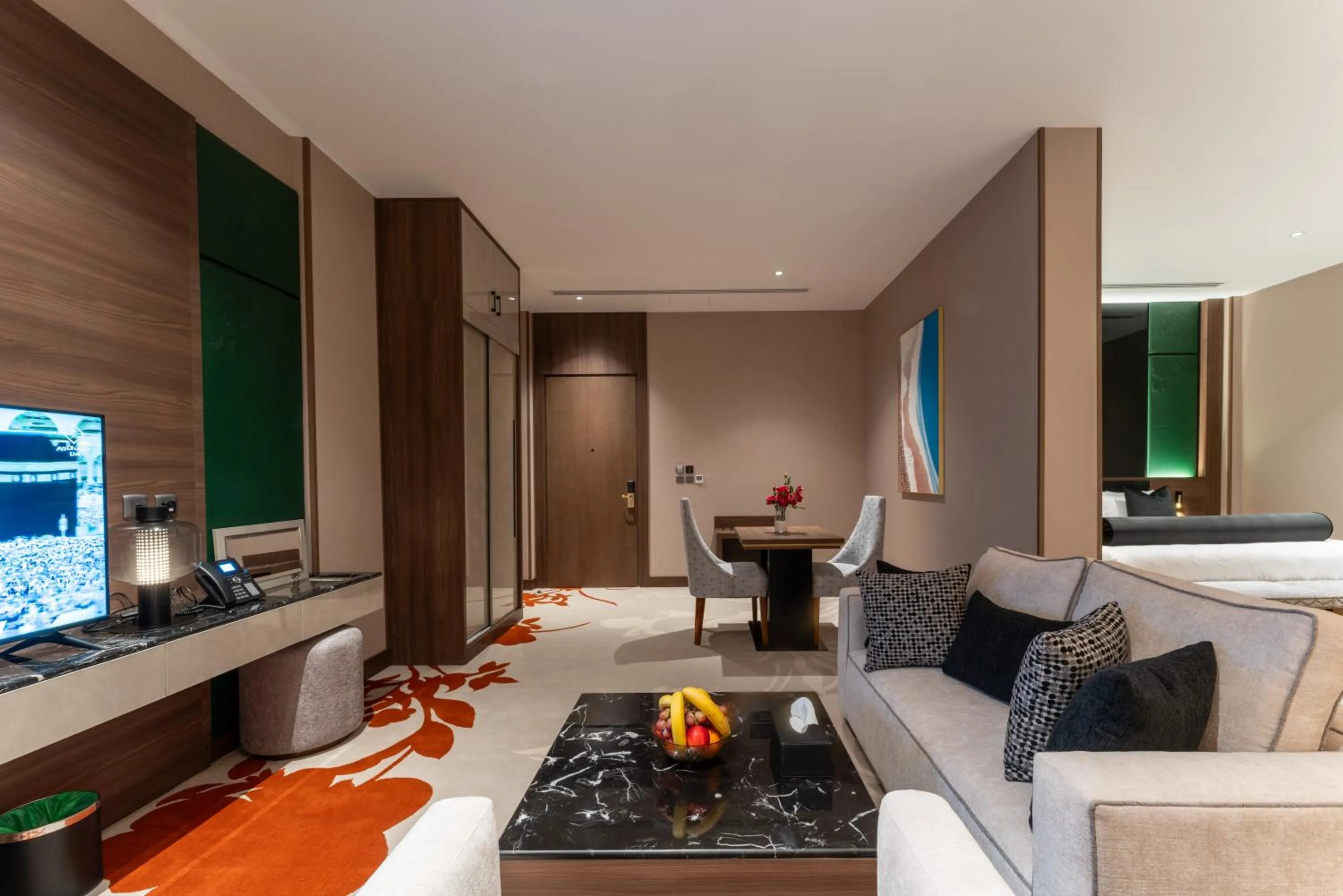 Bed in Lilac Park Hotel