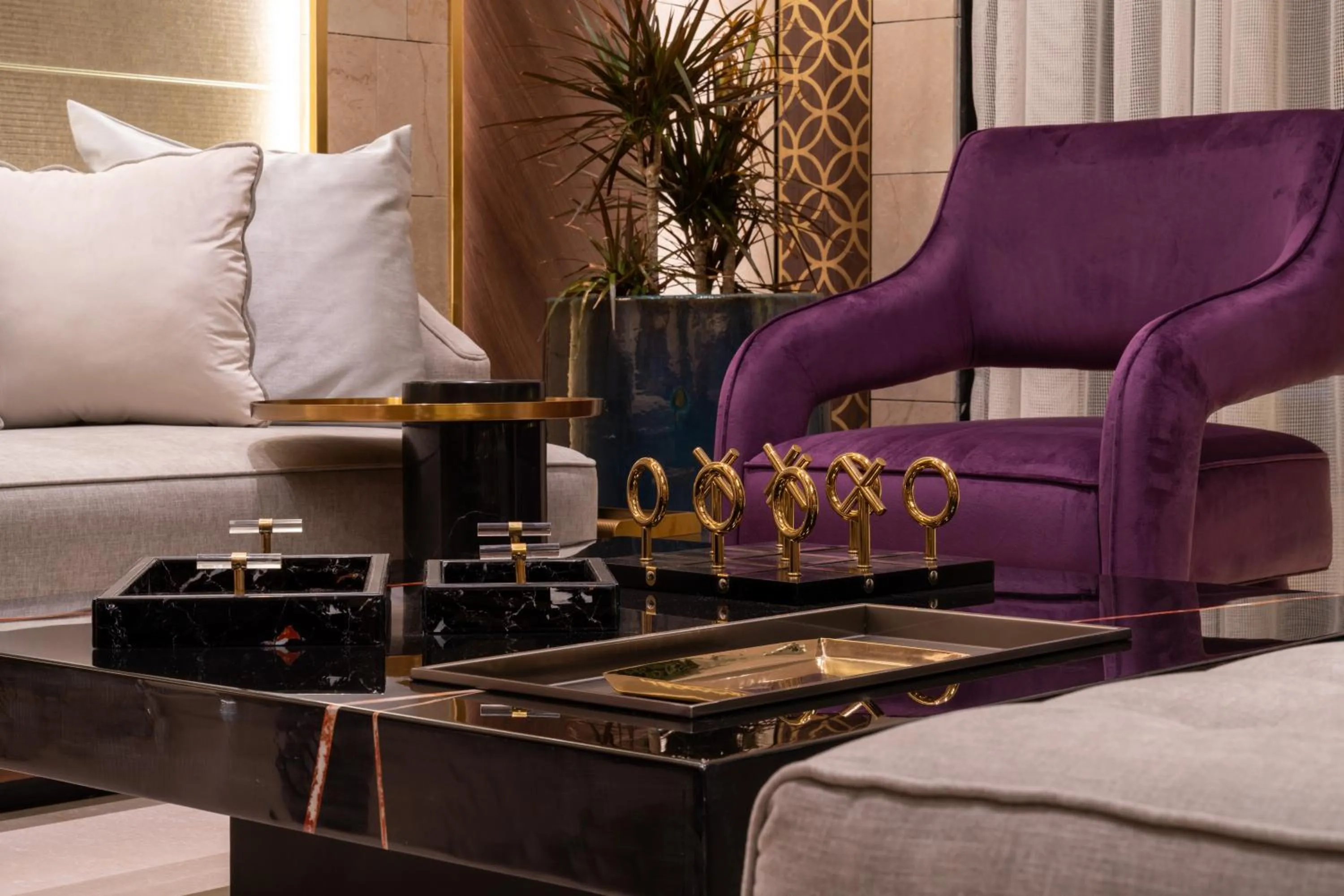 Lobby or reception in Lilac Park Hotel