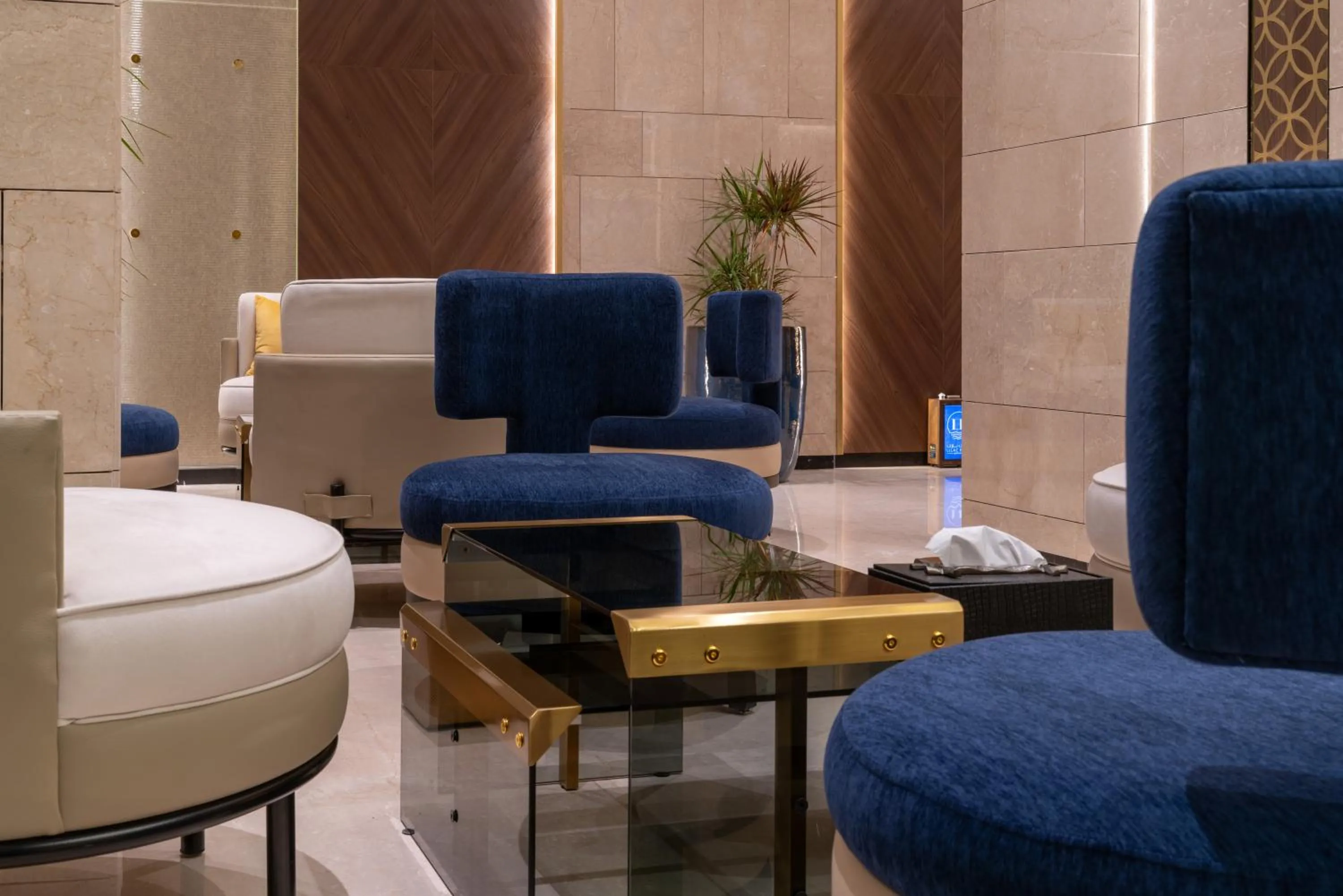 Lobby or reception in Lilac Park Hotel