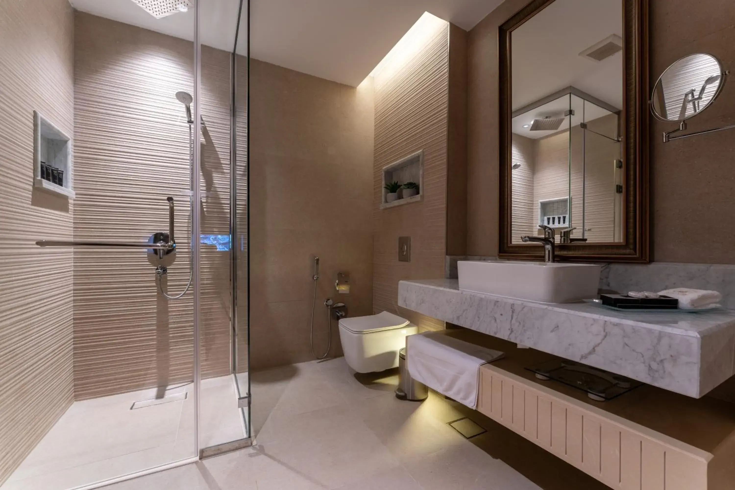 Junior Suite in Lilac Park Hotel Junior Suite in Lilac Park Hotel