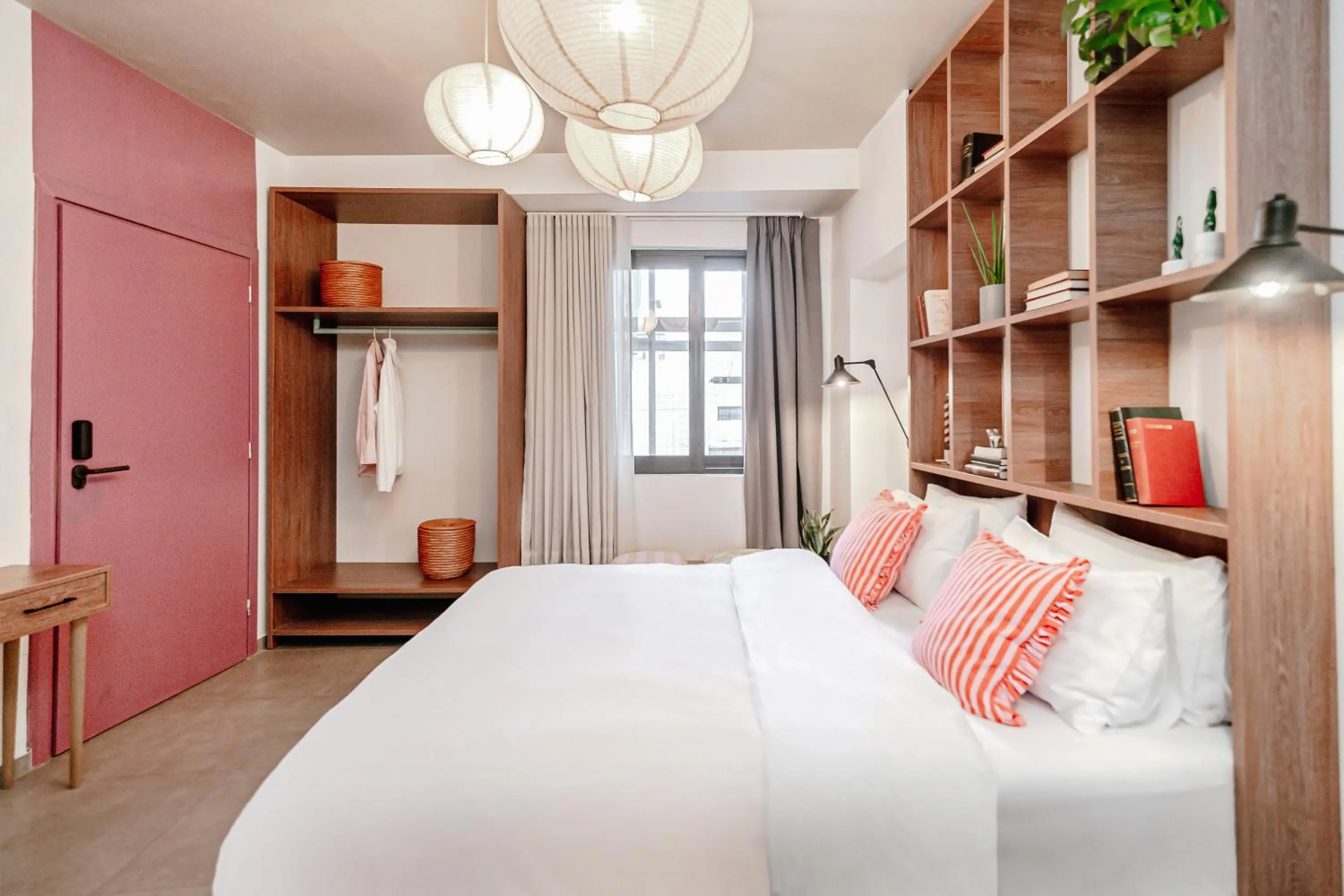 Bed in Next door Athens