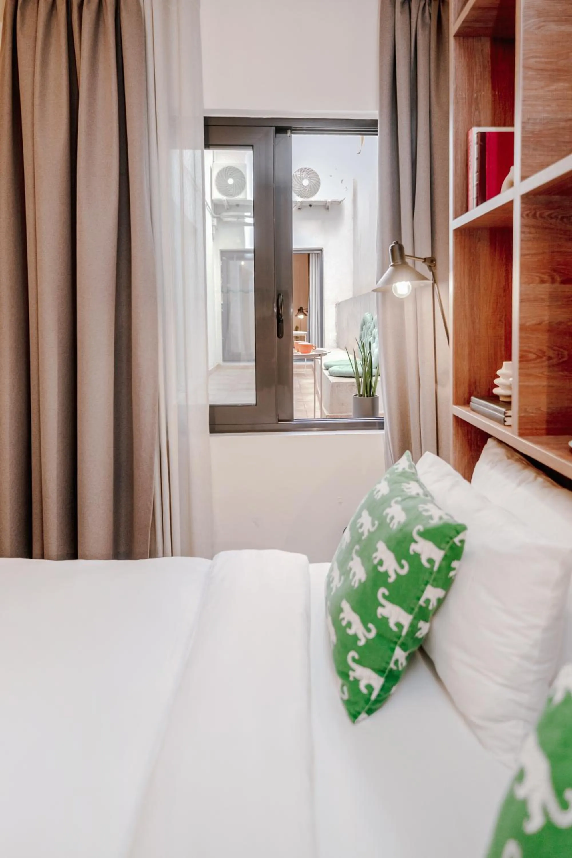 Bed in Next door Athens