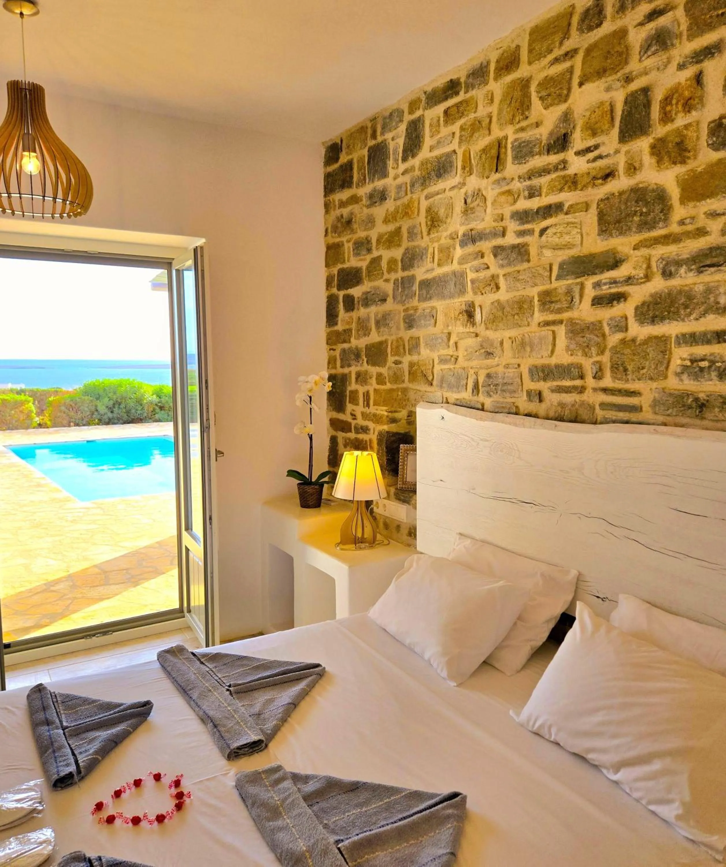 Property building, Bed in Paros Afrodite Luxury Villas