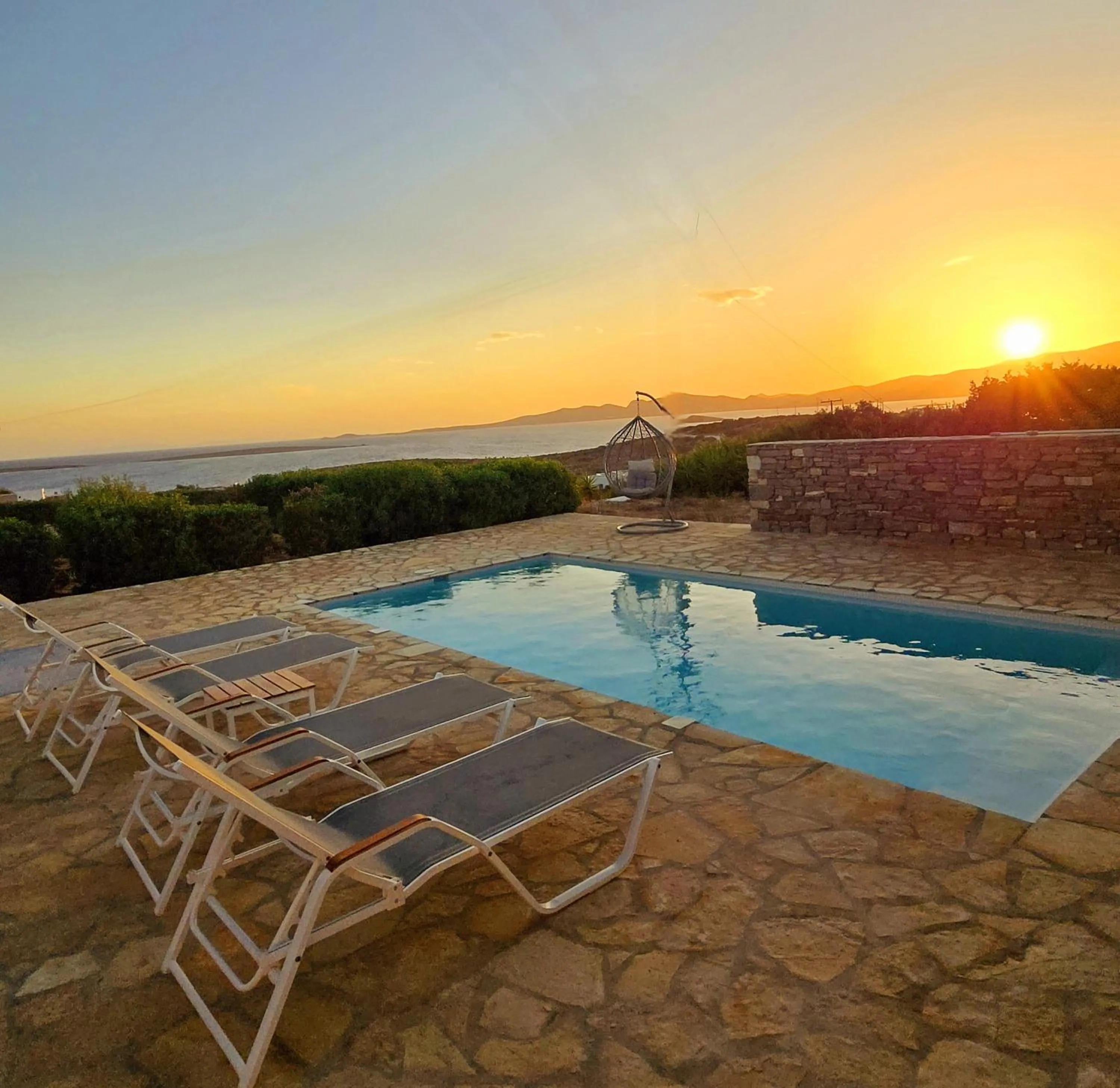 Swimming pool in Paros Afrodite Luxury Villas