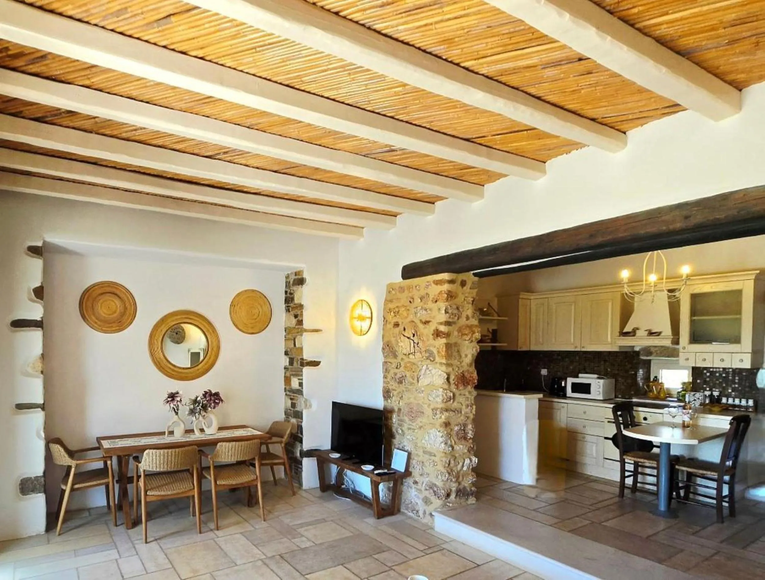 Dining area in Paros Afrodite Luxury Villas