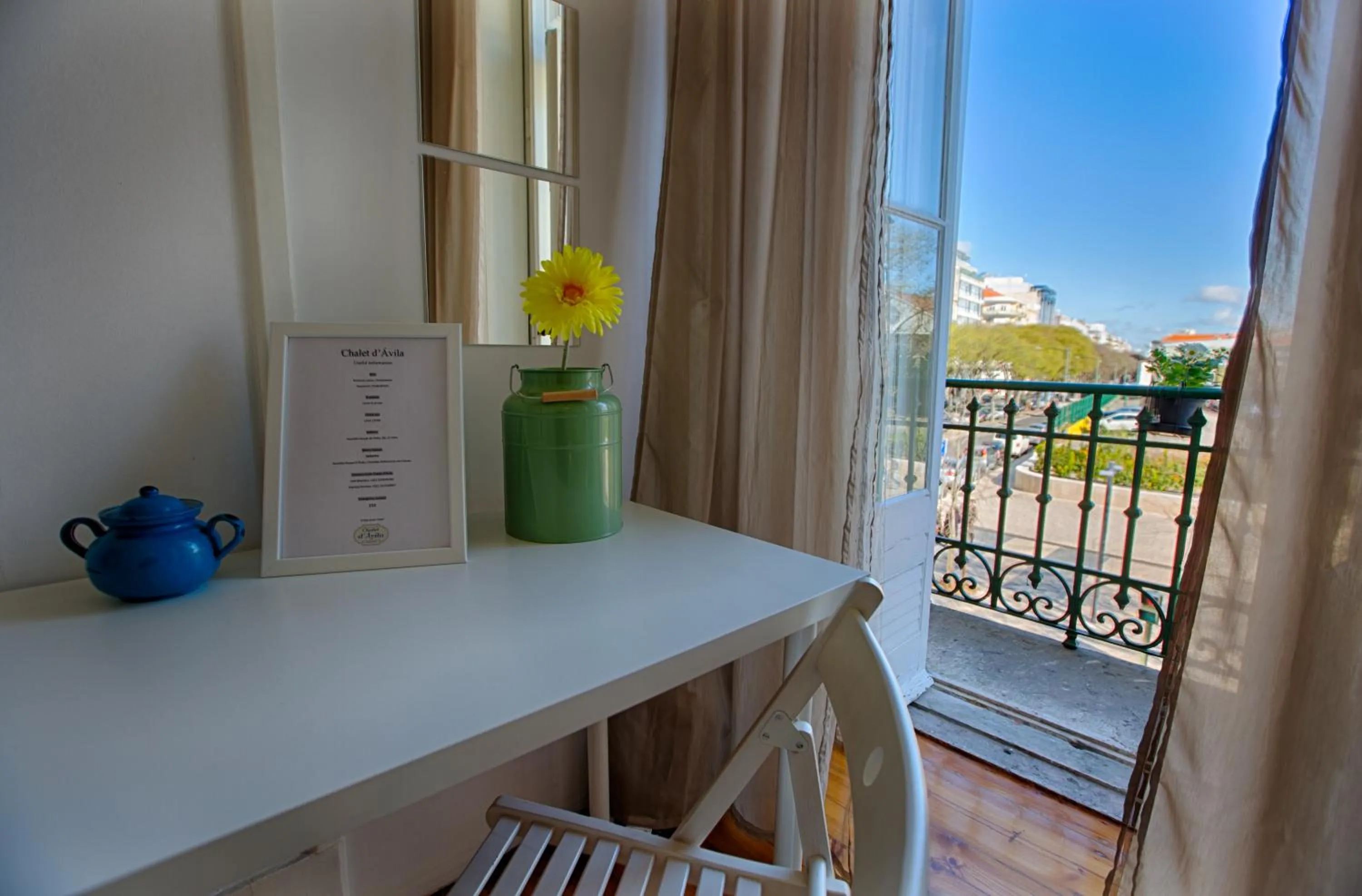 Day in Chalet D´Ávila Guest House