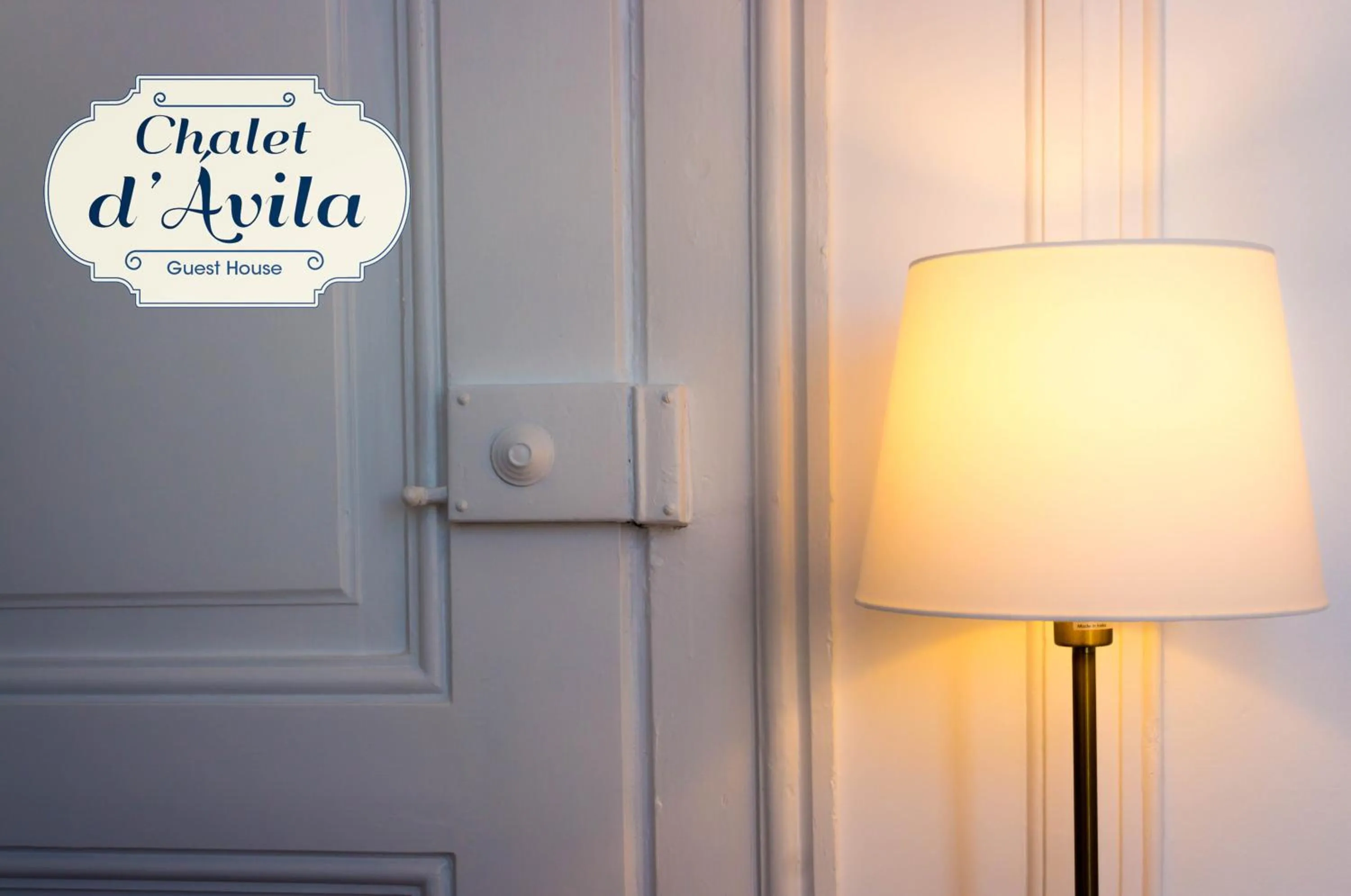 Decorative detail in Chalet D´Ávila Guest House