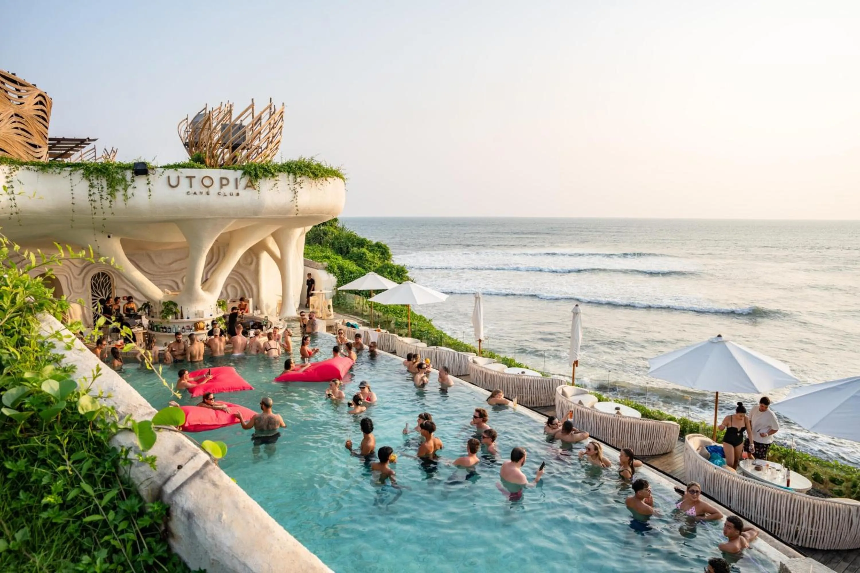 Entertainment in Oshom Bali at Nuanu Creative City