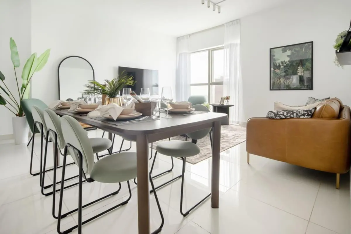 Frank Porter - Marina Blue - Marina Square, Abu Dhabi