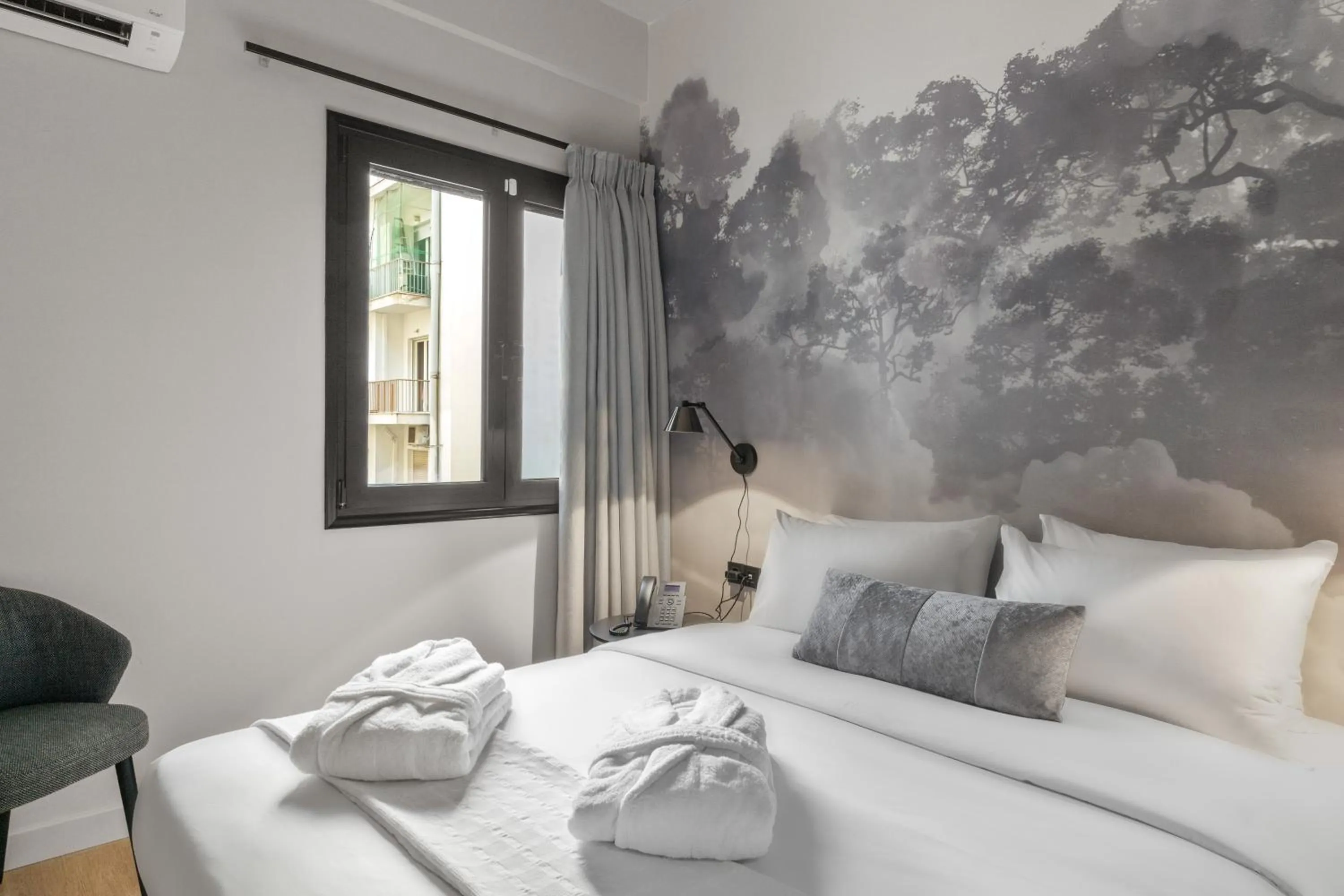 Bed in Azur Hotel Volos