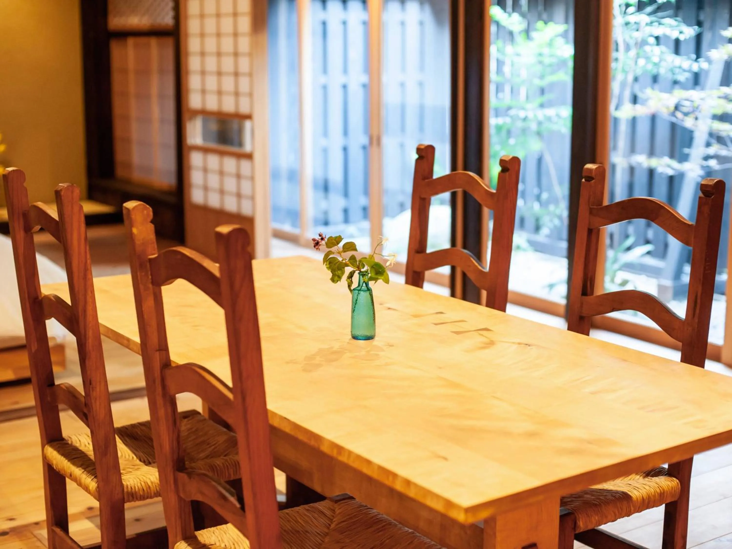 Photo of the whole room in RITA Izumo Sagiura