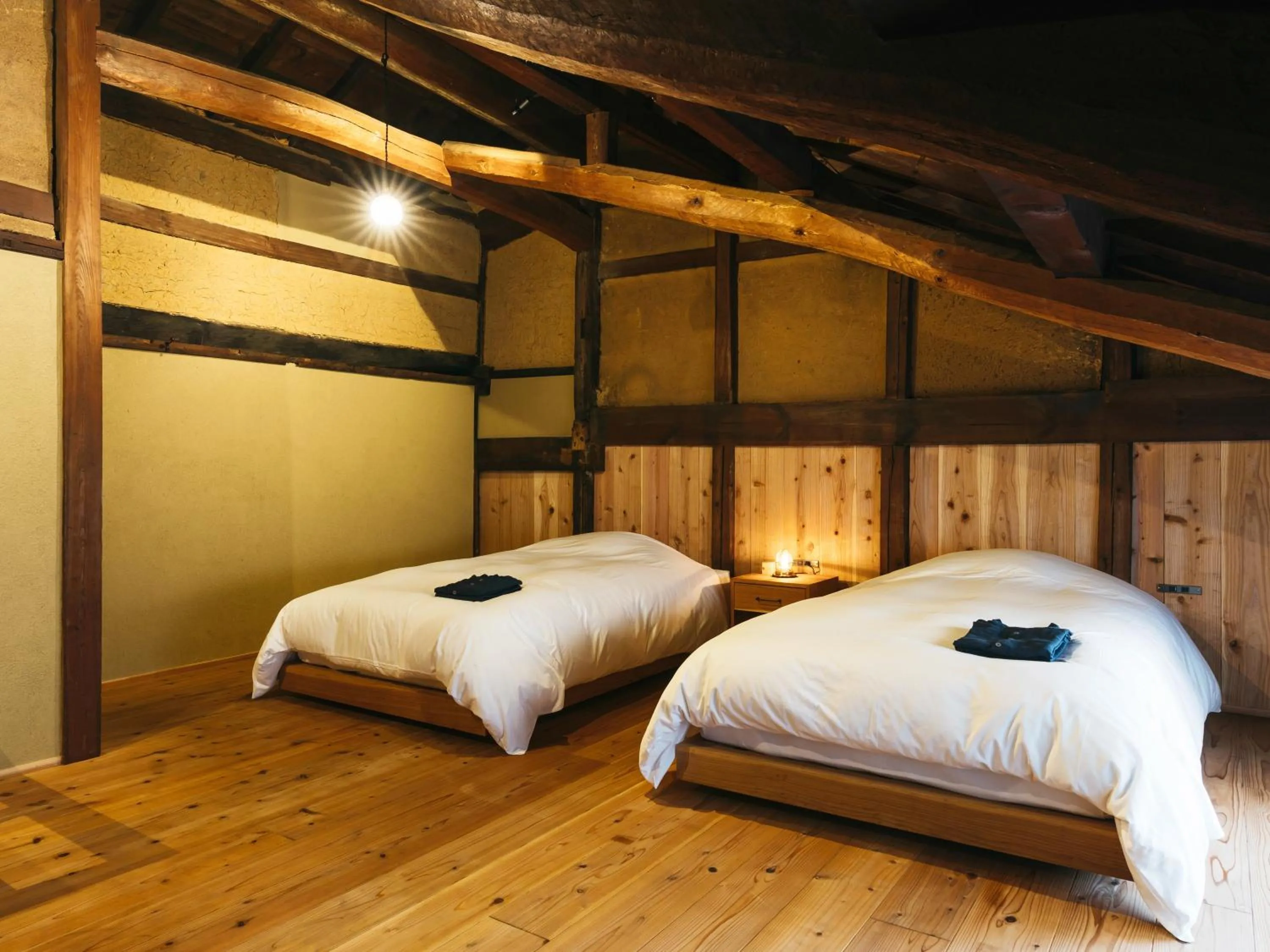 Photo of the whole room, Bed in RITA Izumo Sagiura