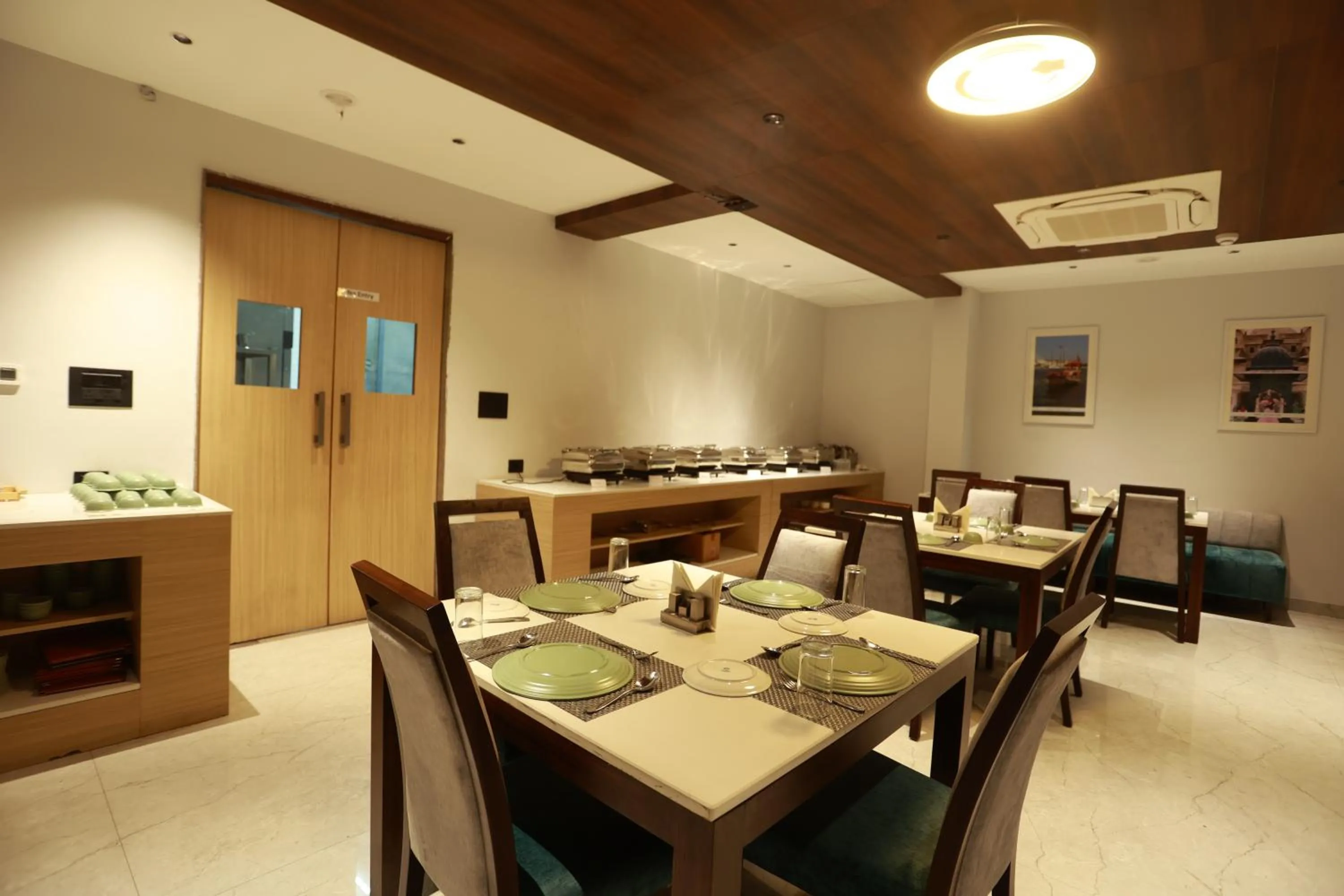 Hotel Taviral Regency