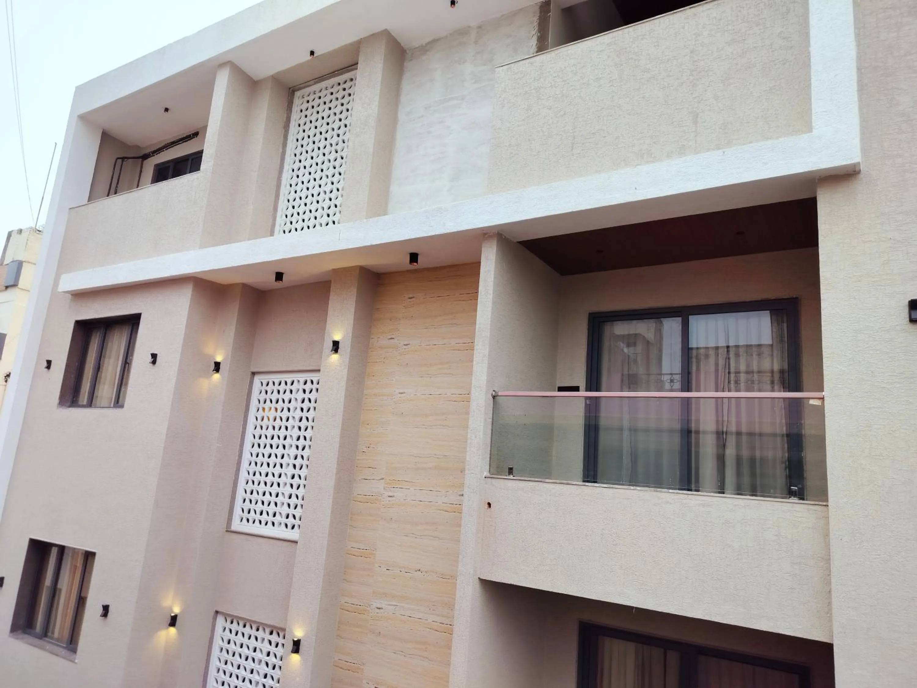 Hotel Taviral Regency