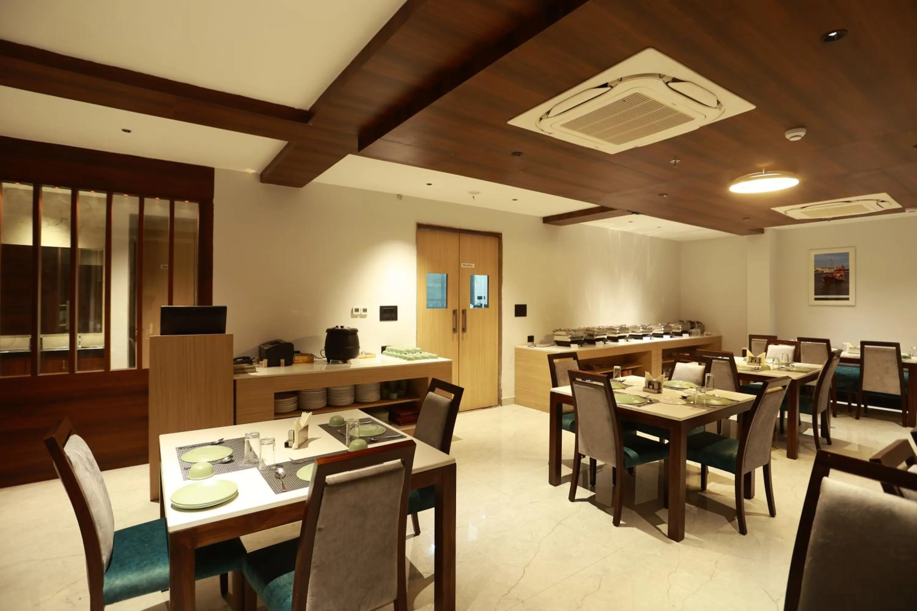 Hotel Taviral Regency