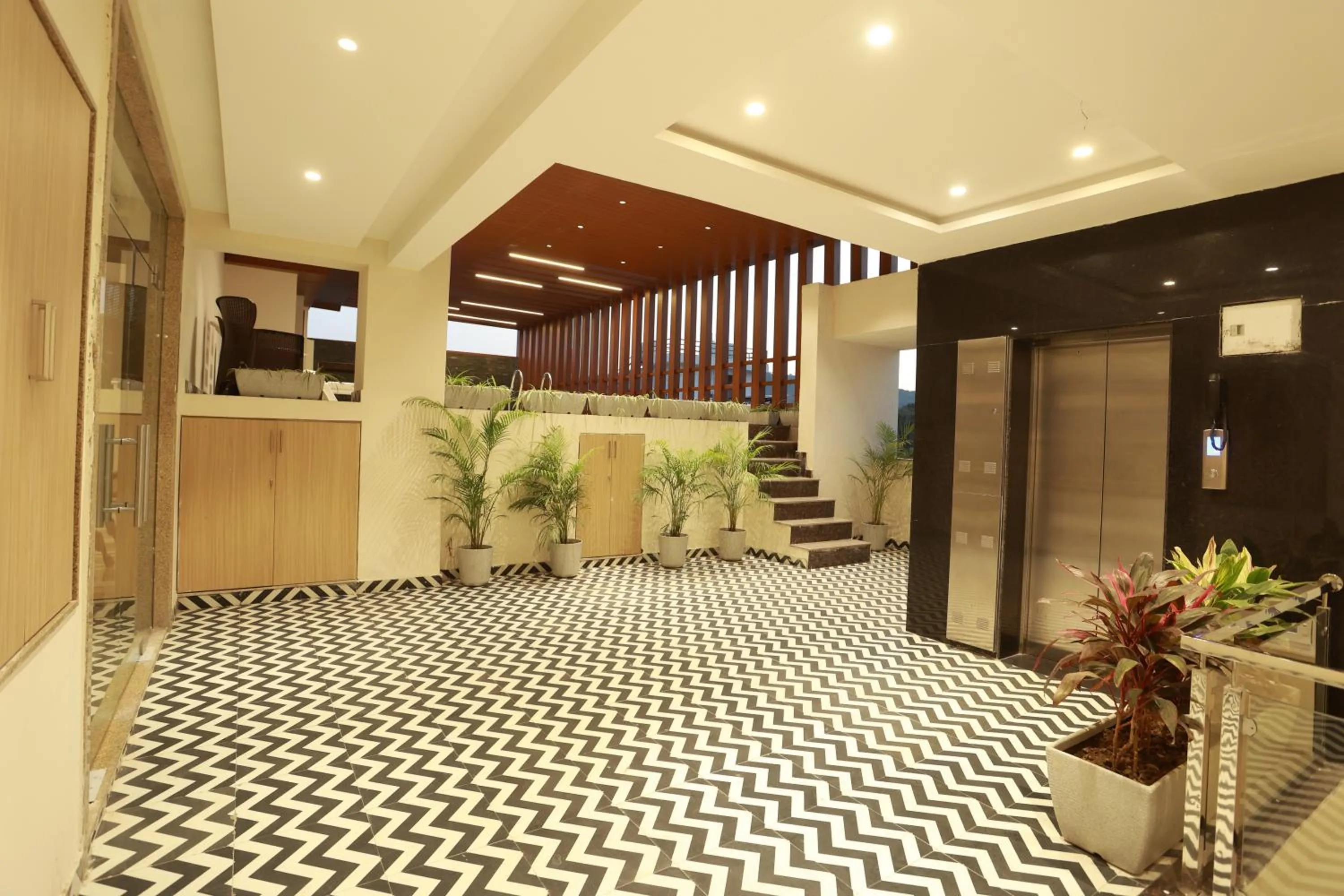 Hotel Taviral Regency