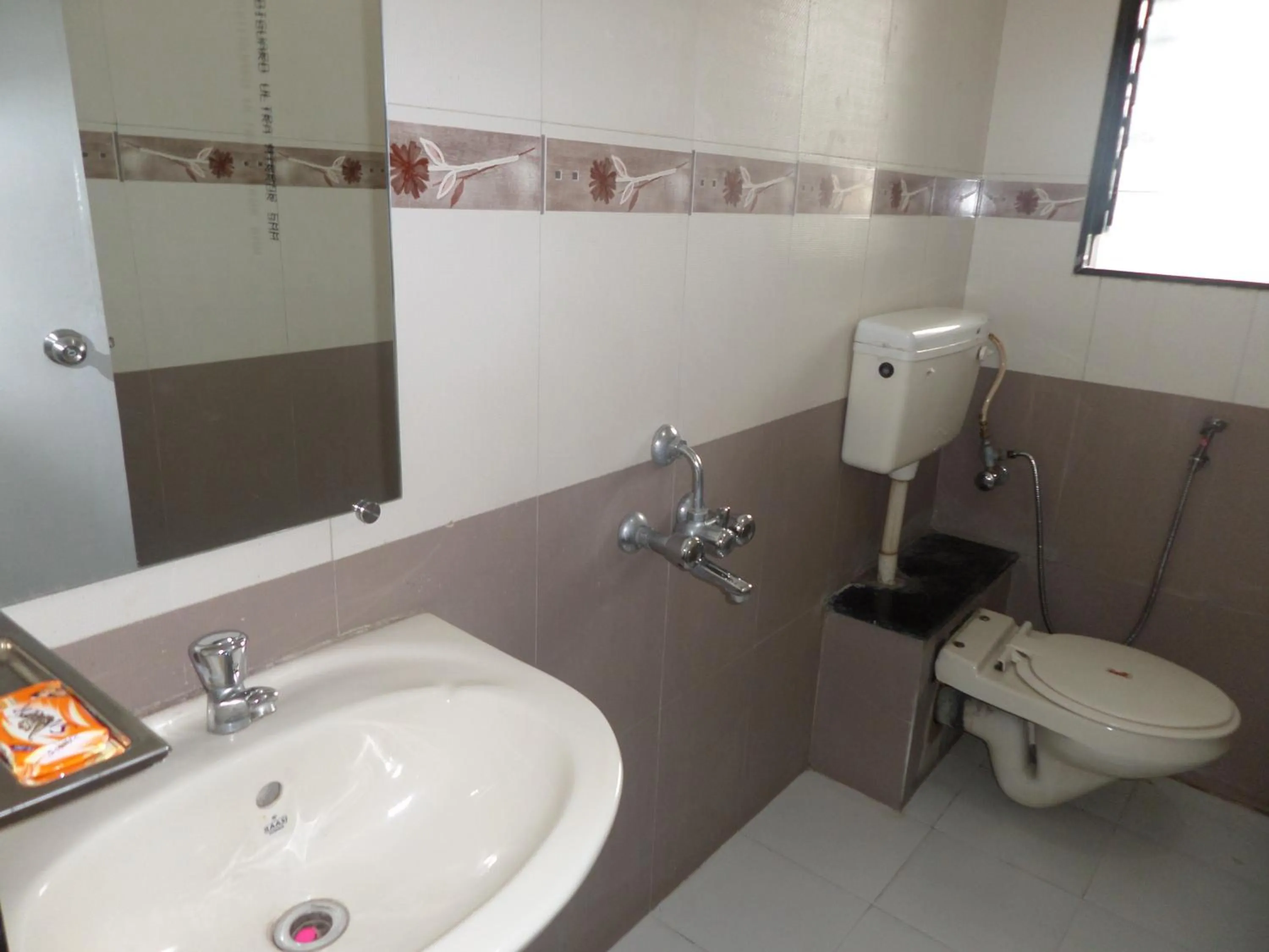 Cosmos Luxury Vimannagar