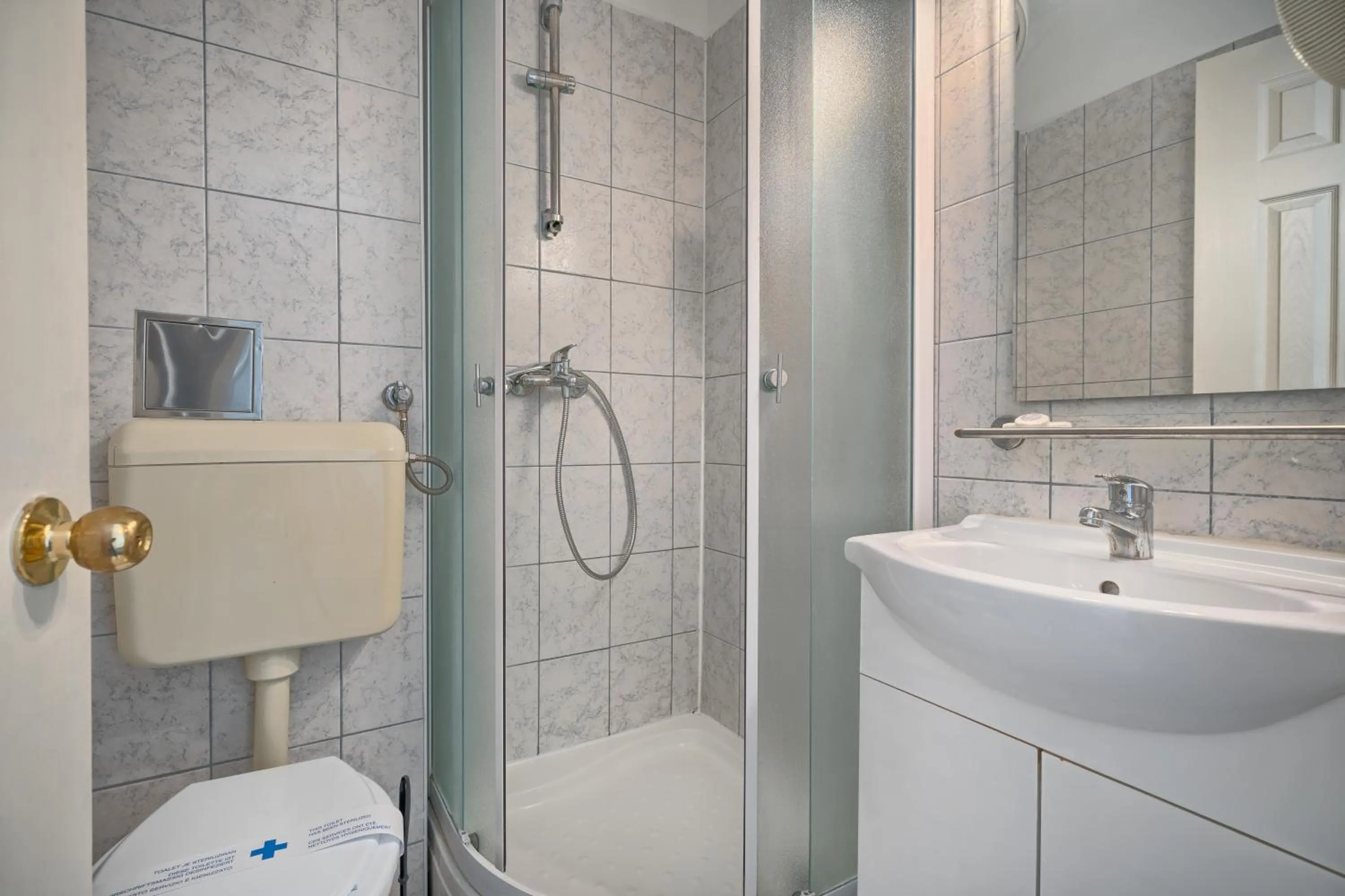 Bathroom in Hotel Aqua - Guest Rooms & Suites Kaštela